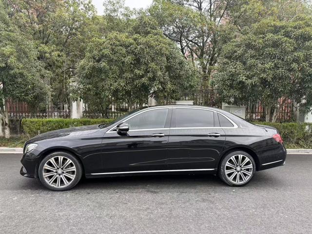 Mercedes-Benz E-Class 2016 thumb 2