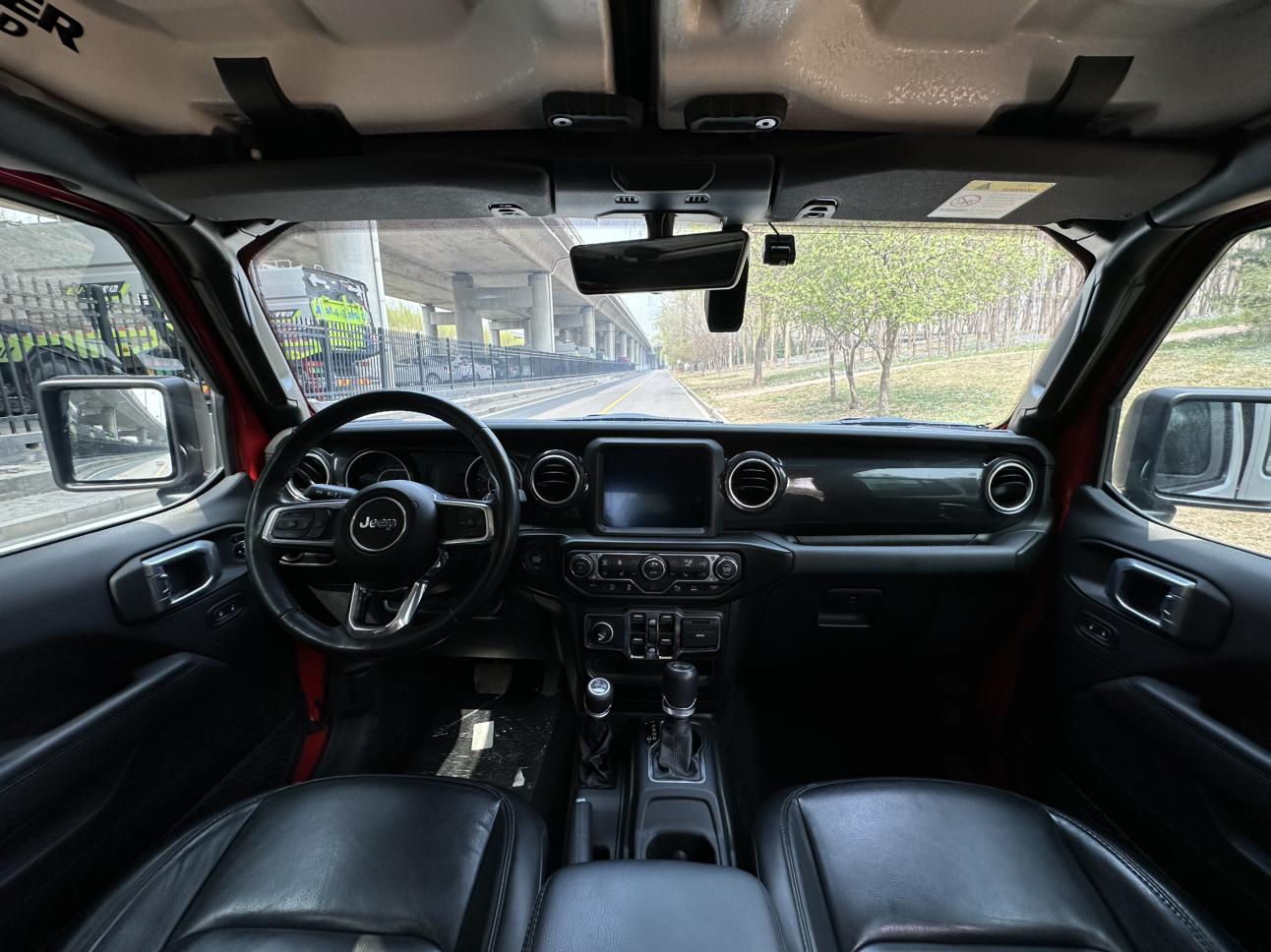 Jeep Wrangler 2021 thumb 8
