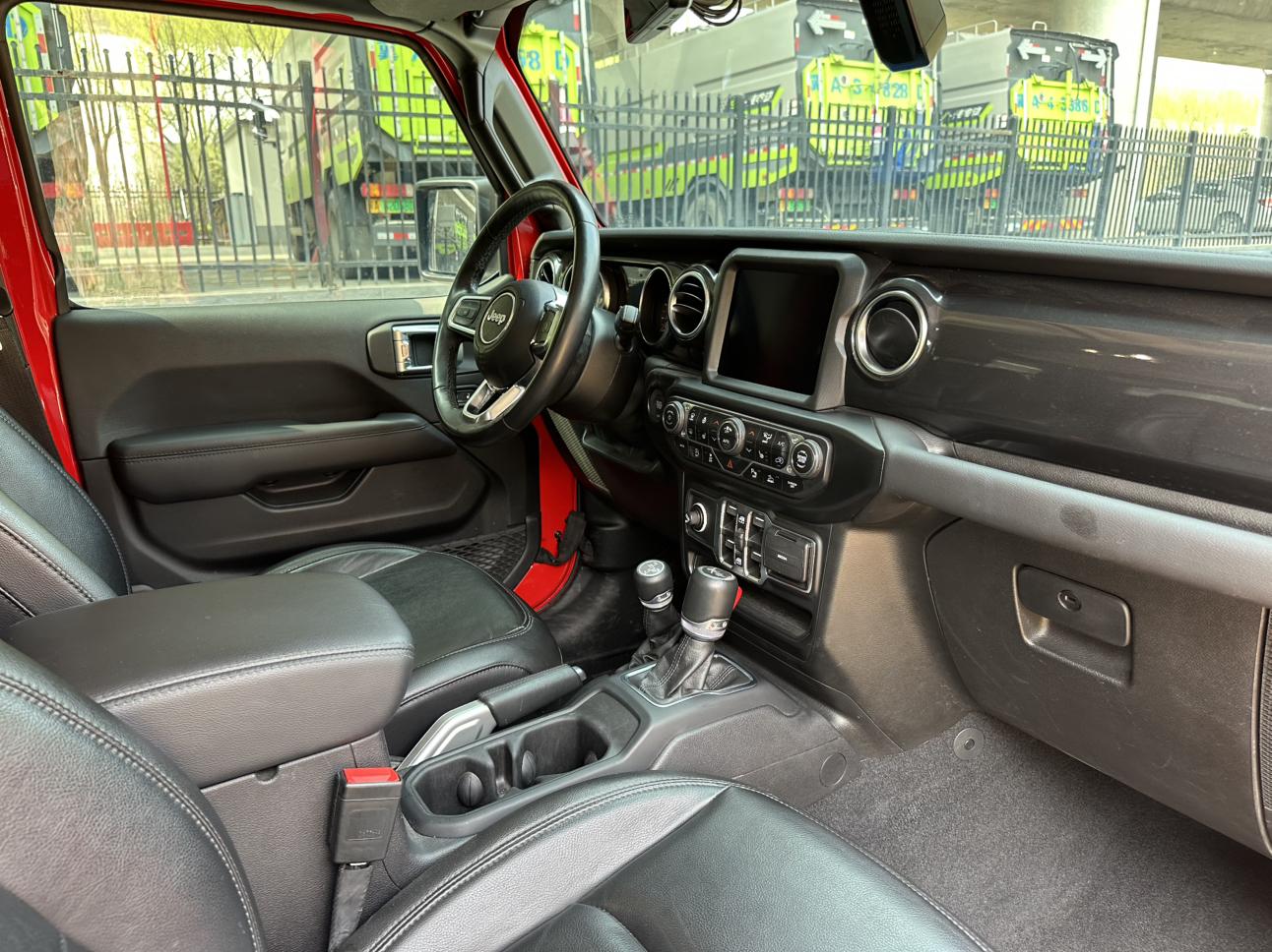 Jeep Wrangler 2021 thumb 12