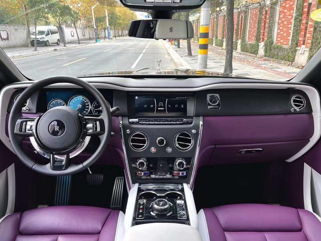Rolls-Royce Cullinan 2018 thumb 7