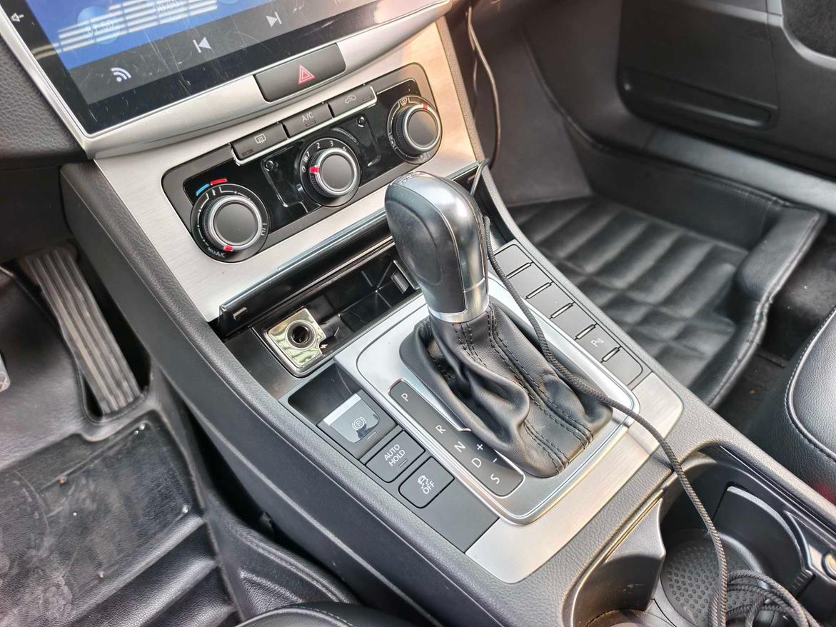 Volkswagen Magotan 2016 thumb 11