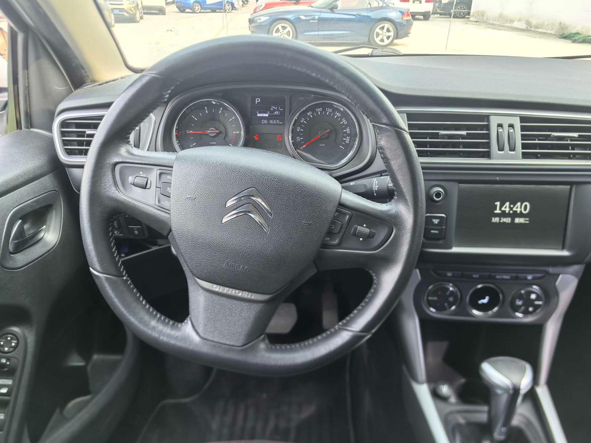 Citroen C3-XR 2017 thumb 10