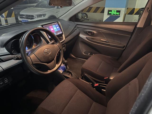 Toyota Yaris 2017 thumb 7
