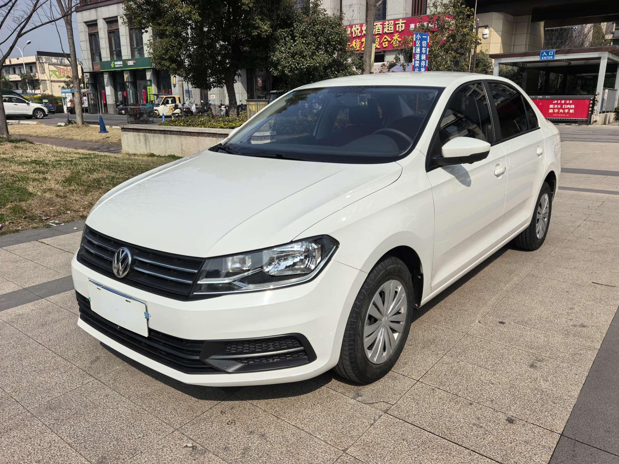 Volkswagen Santana 2019 thumb 11