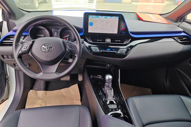 Toyota C-HR 2020 thumb 10