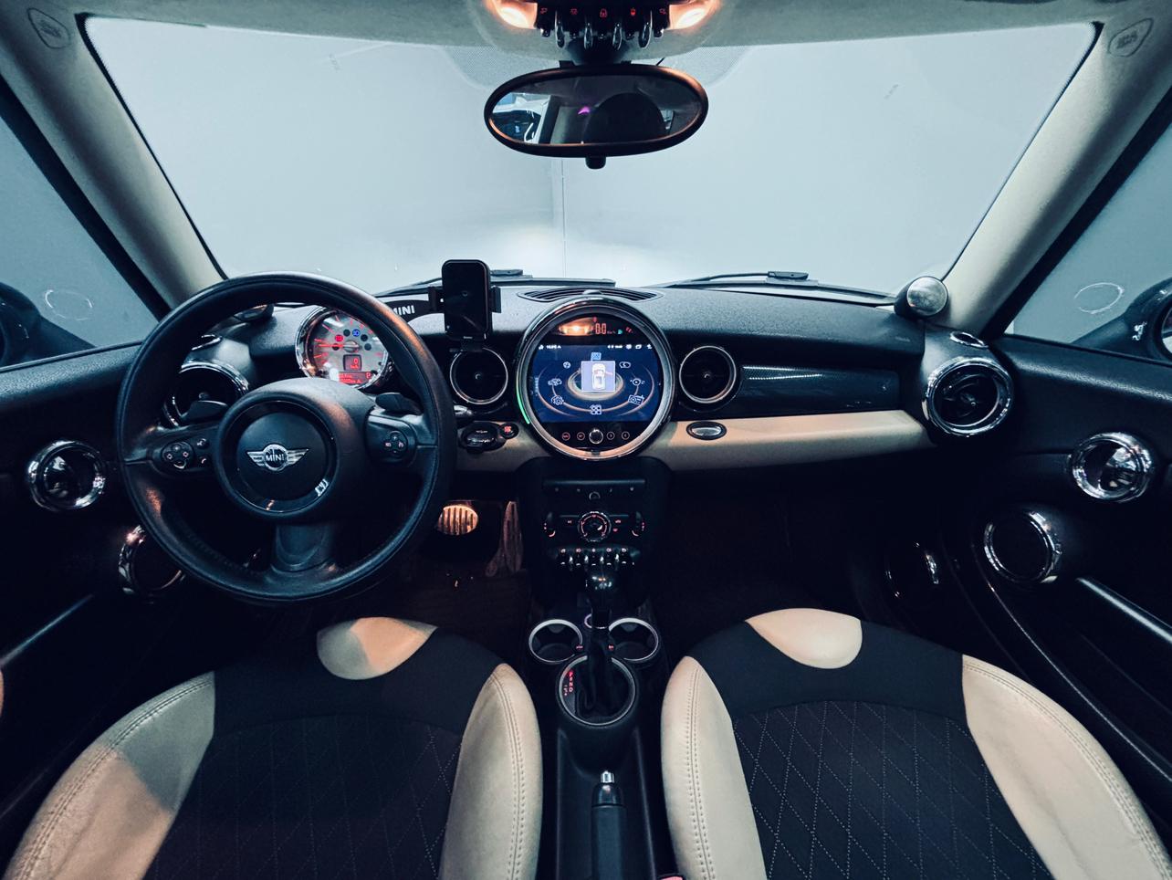 Mini Clubman 2012 thumb 5