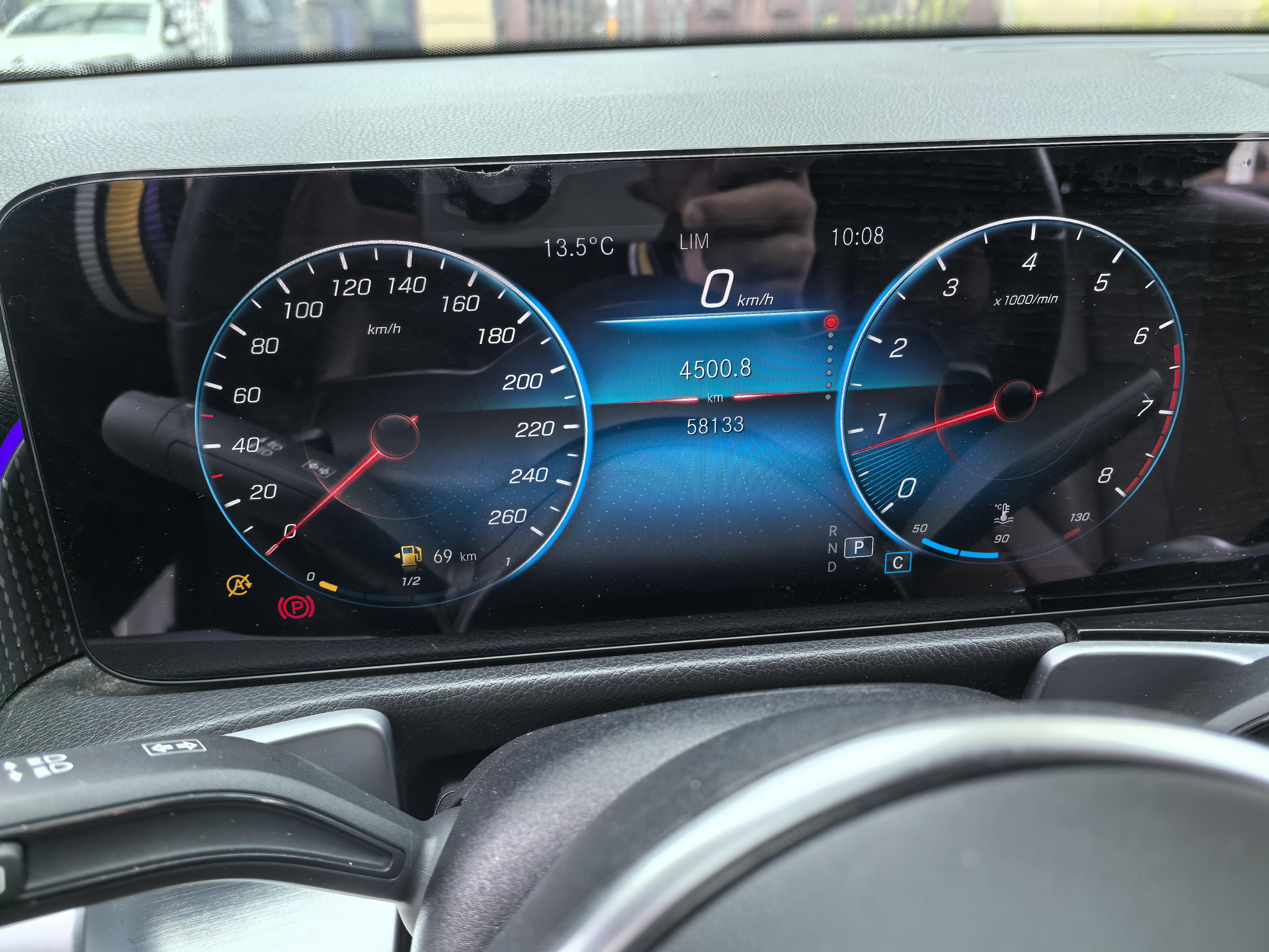 Mercedes-Benz GLB 2021 thumb 5