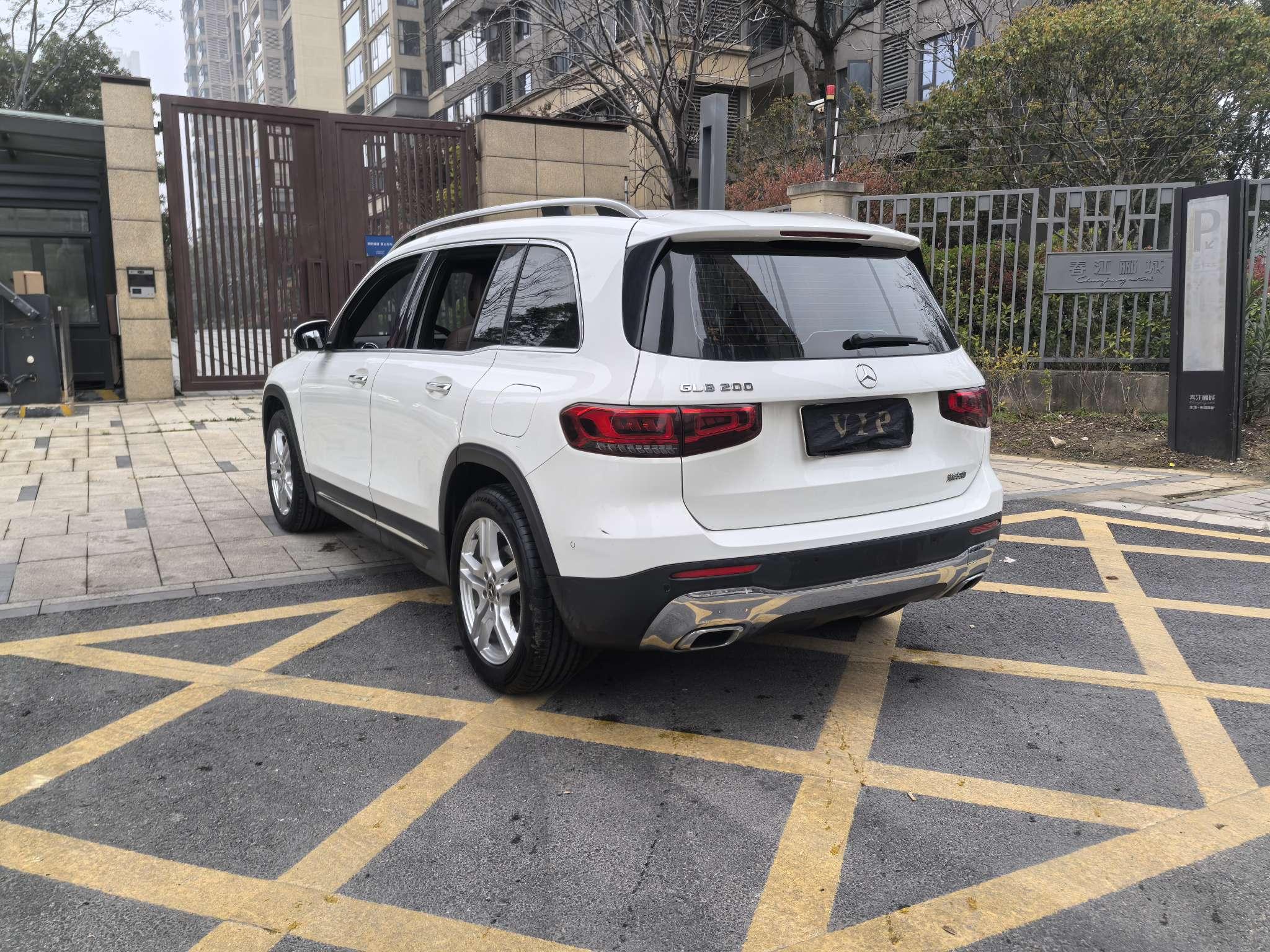 Mercedes-Benz GLB 2021 thumb 12