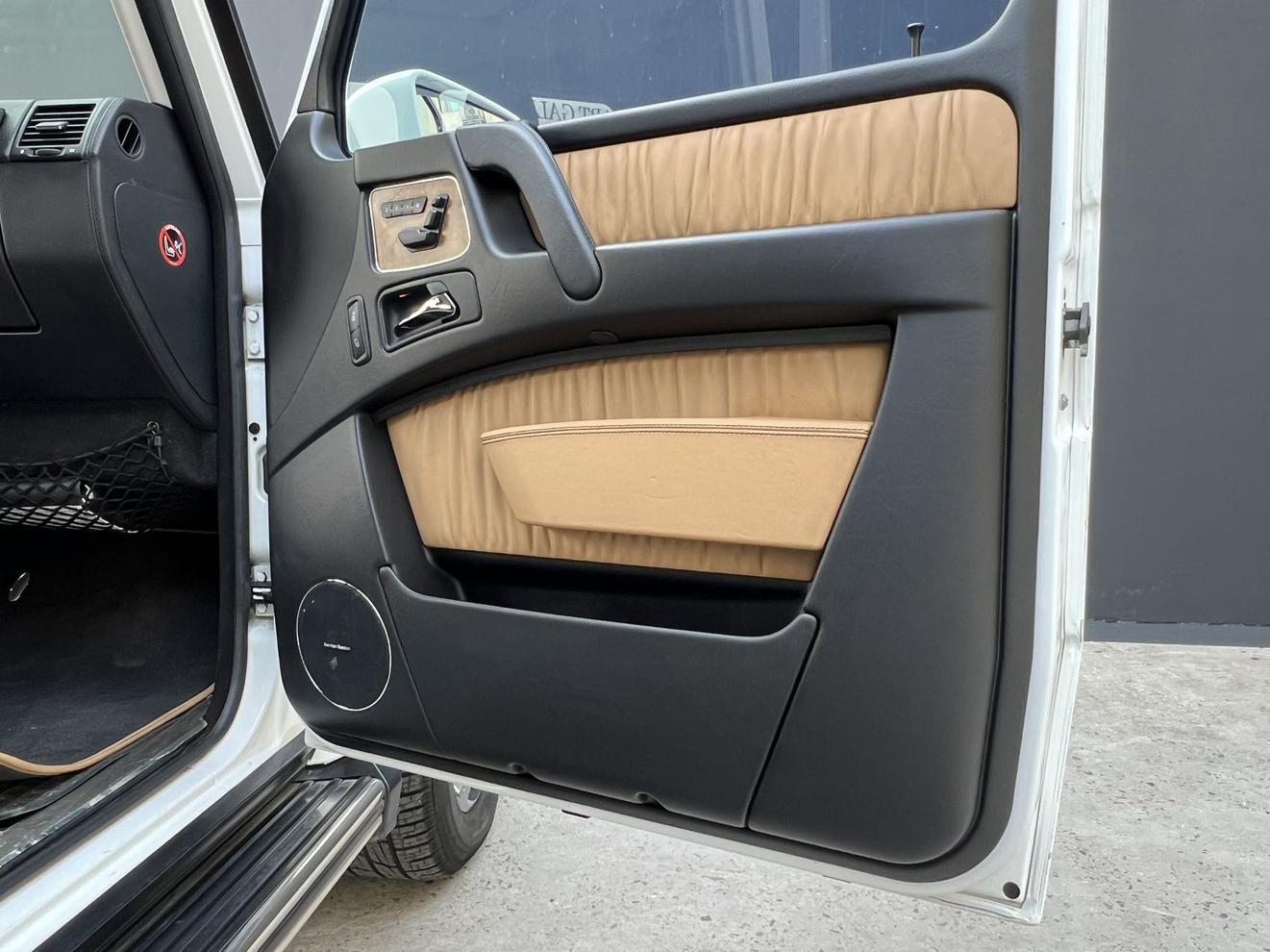 Mercedes-Benz G-Class 2018 thumb 8
