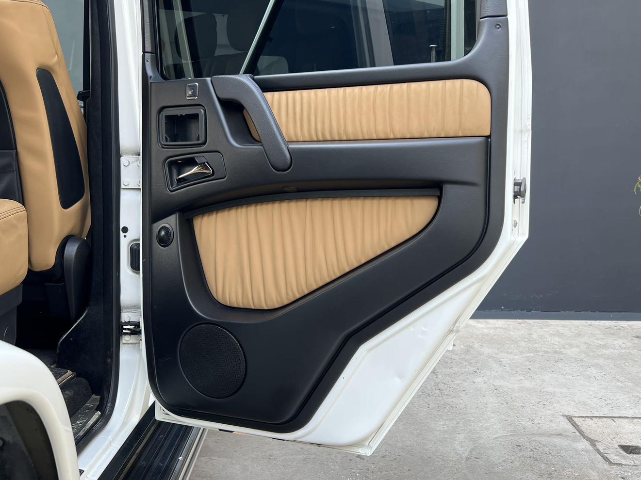 Mercedes-Benz G-Class 2018 thumb 9
