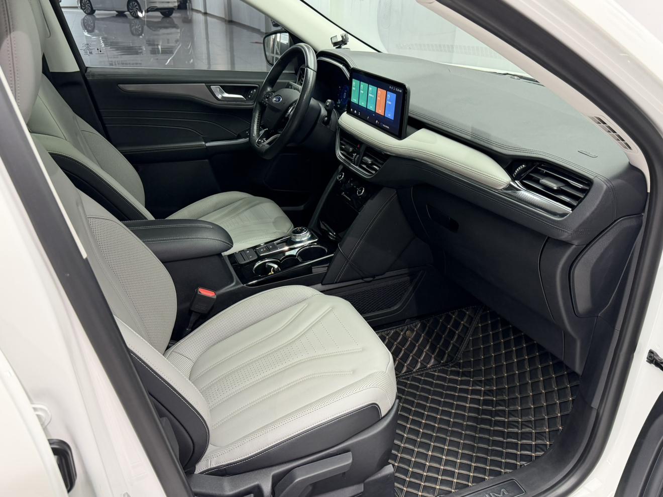 Ford Escape 2019 thumb 6