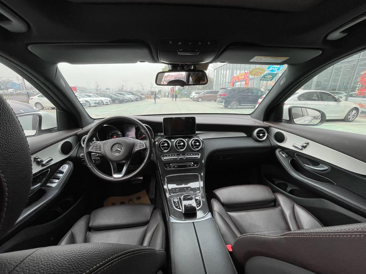 Mercedes-Benz GLC 2017 thumb 6