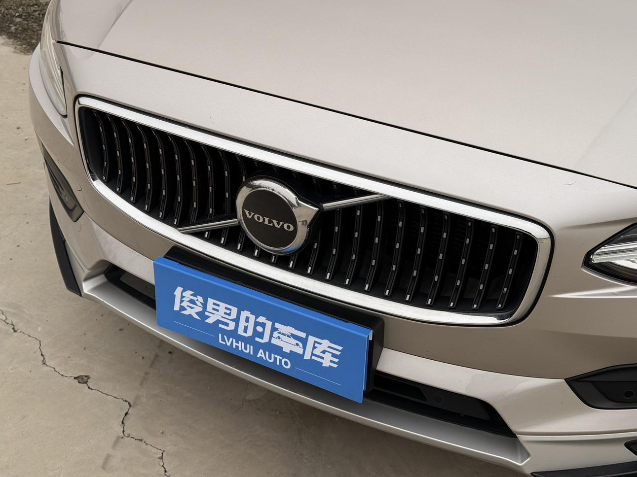 Volvo V90 2023 thumb 10