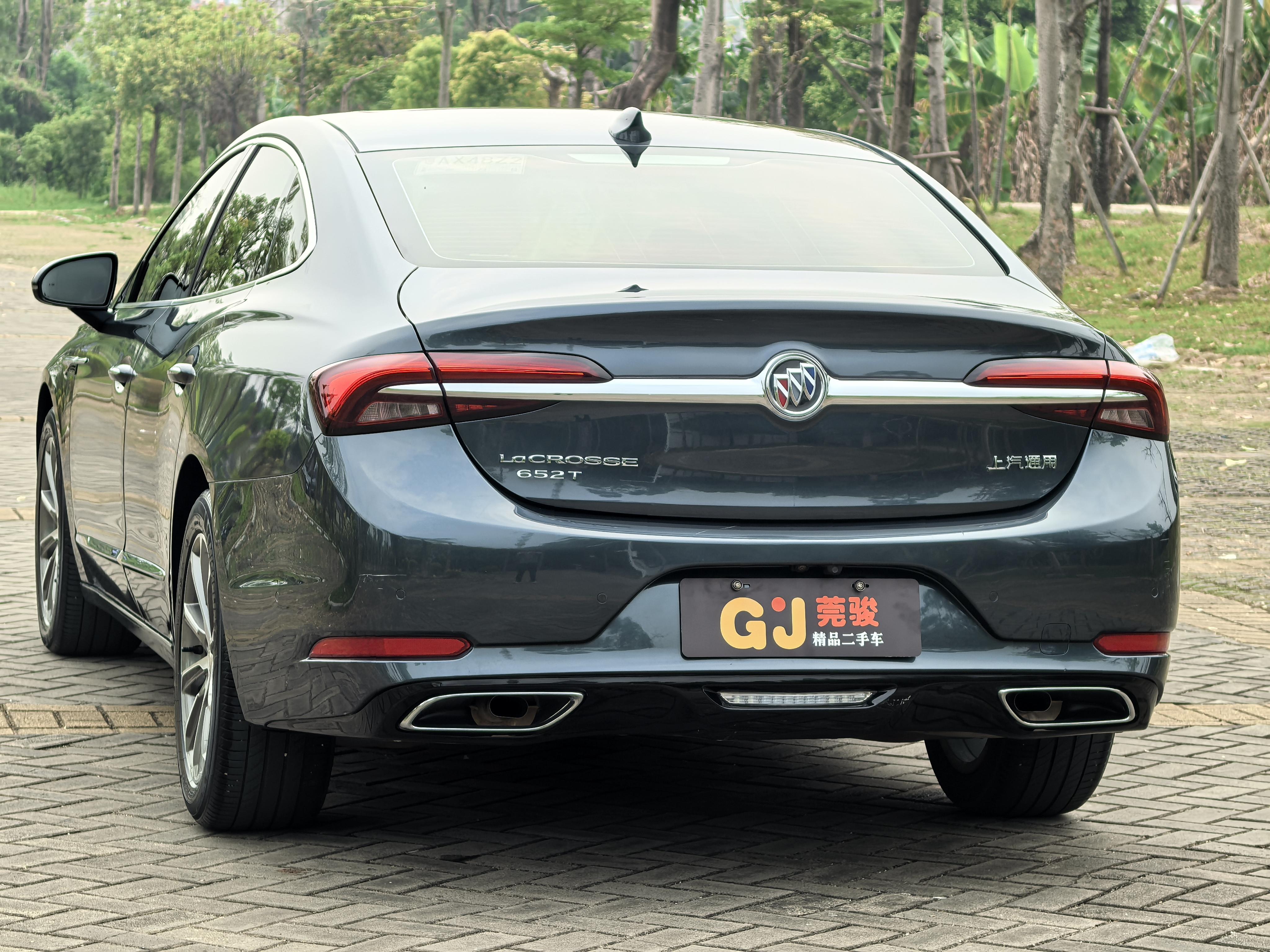 Buick LaCrosse 2021 thumb 2