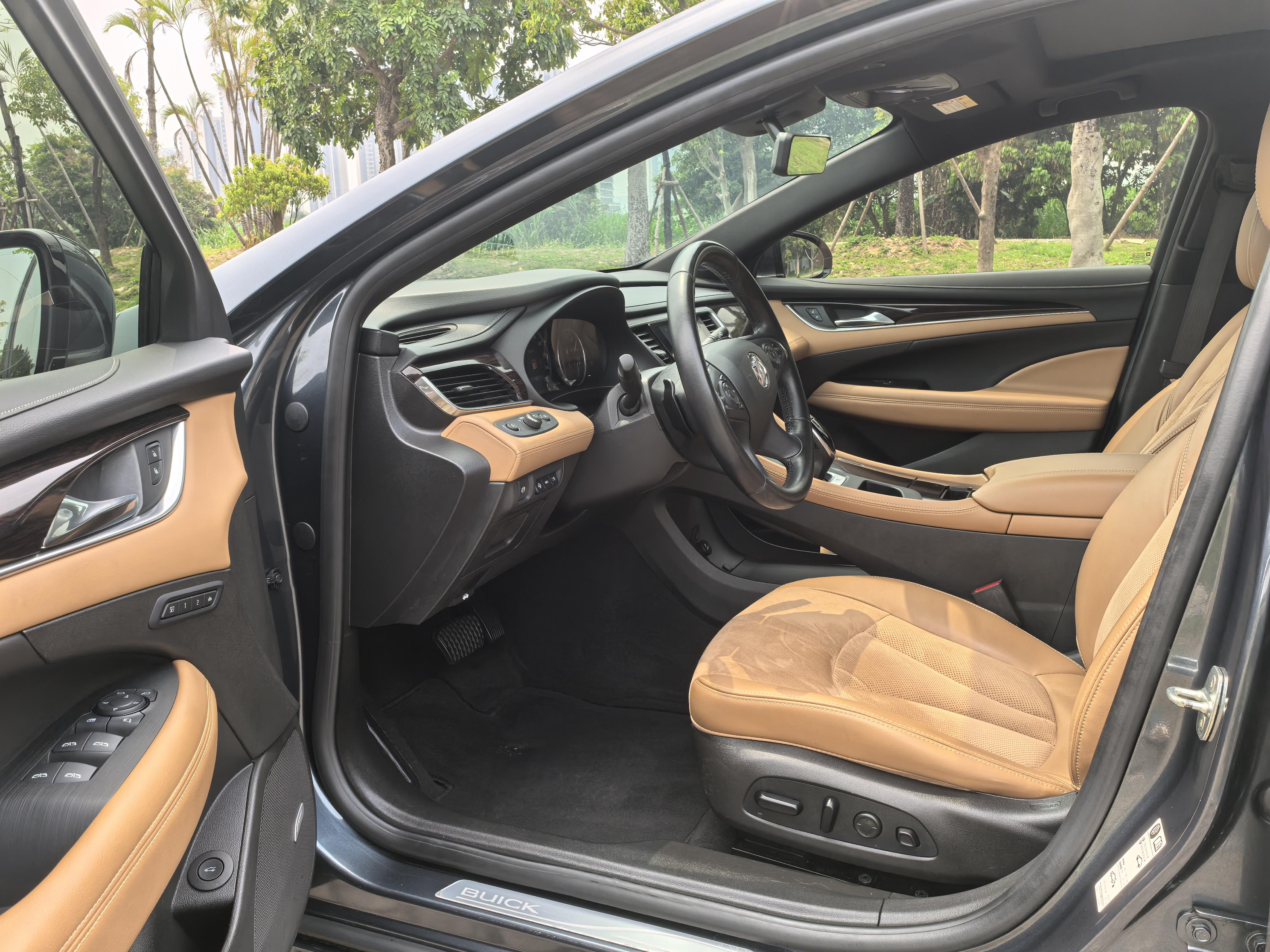 Buick LaCrosse 2021 thumb 10