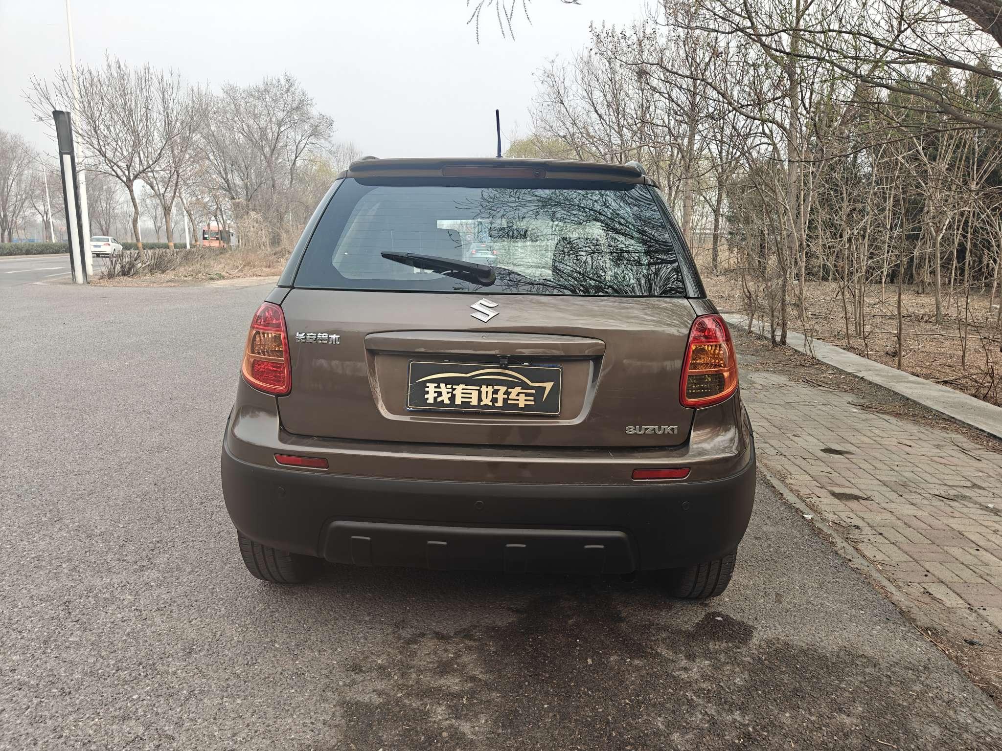 Suzuki SX4 2012 thumb 4