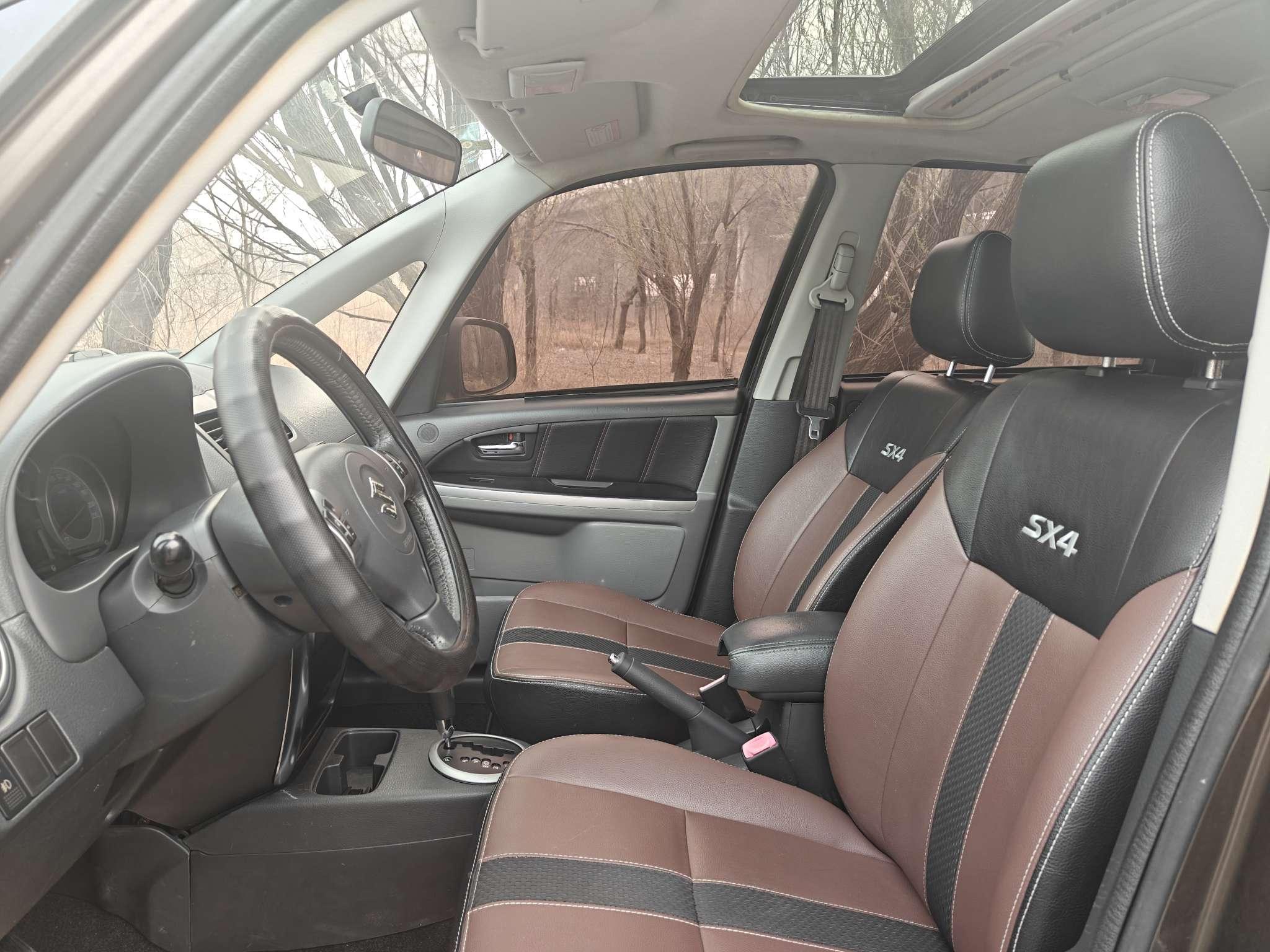 Suzuki SX4 2012 thumb 11