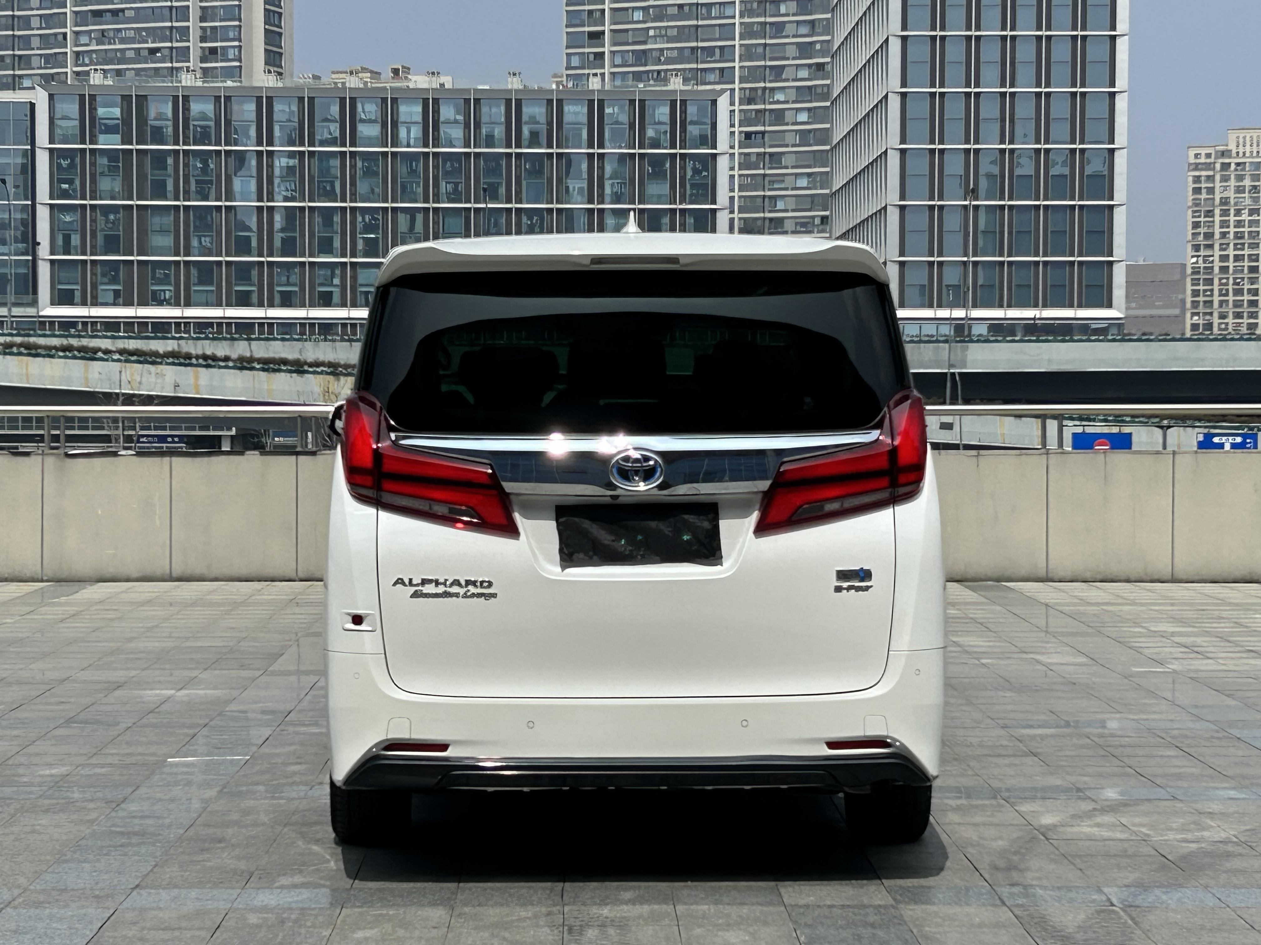 Toyota Alphard 2021 thumb 4