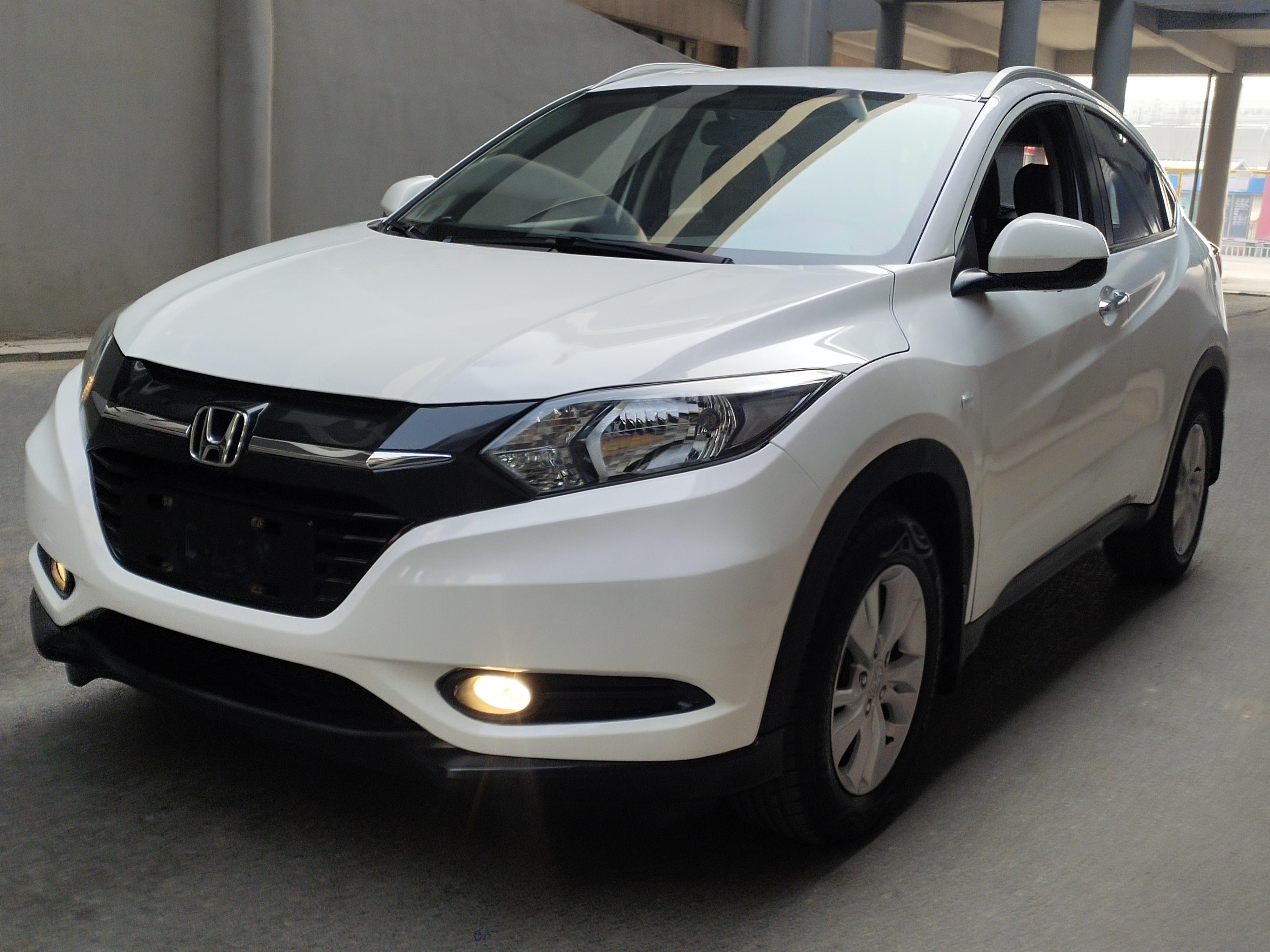 Honda Vezel 2015 thumb 11