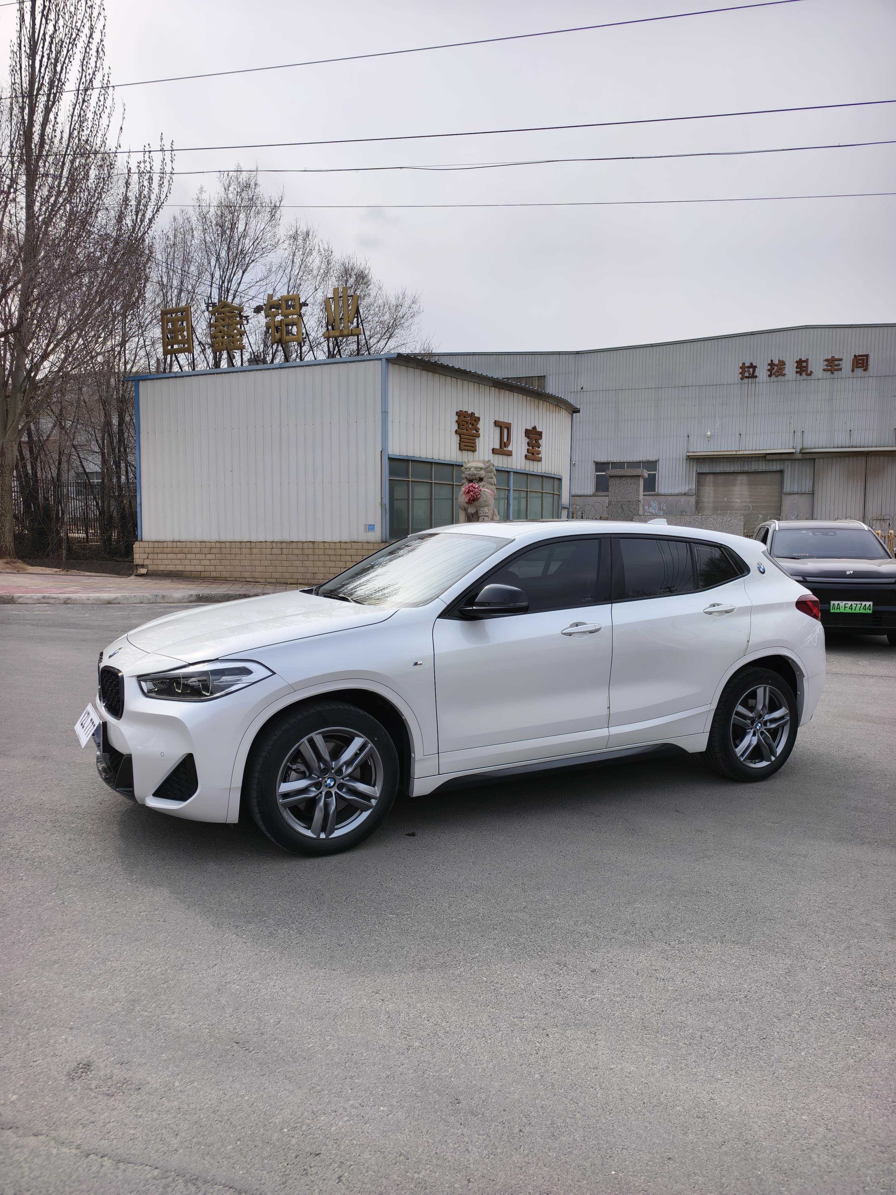 BMW X2 2023 thumb 5