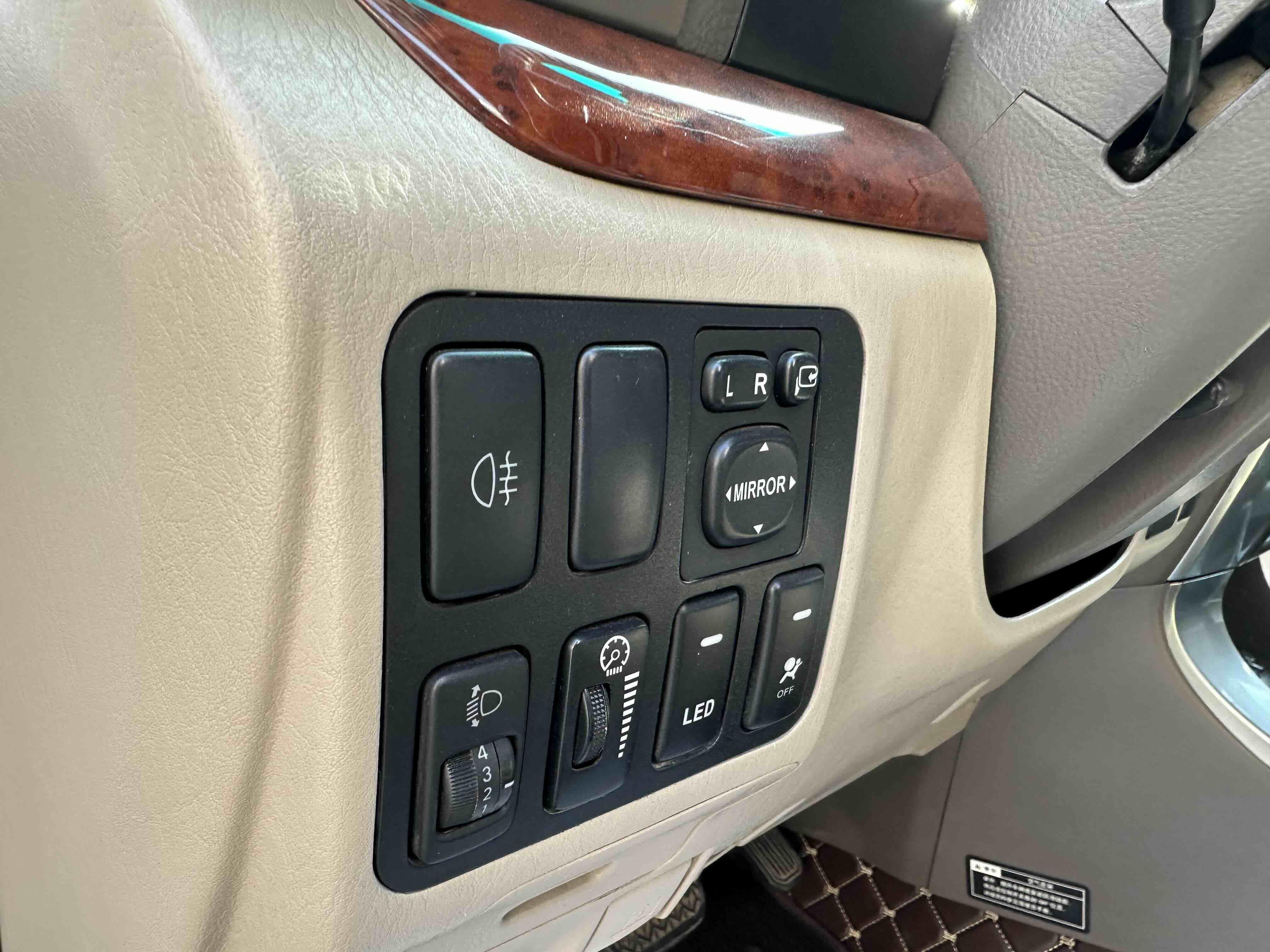 Toyota Land Cruiser Prado 2006 thumb 9