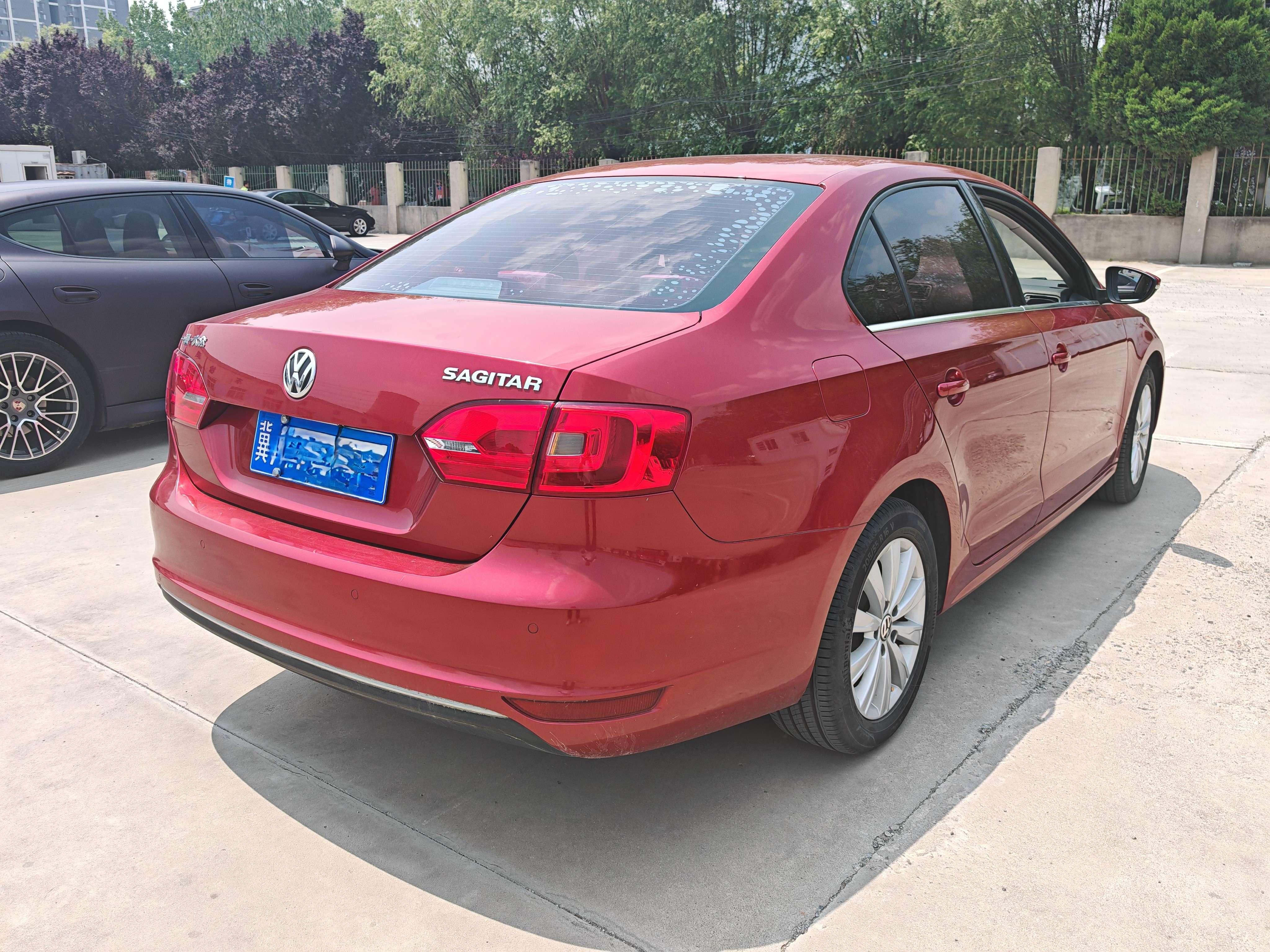 Volkswagen Sagitar 2015 thumb 9