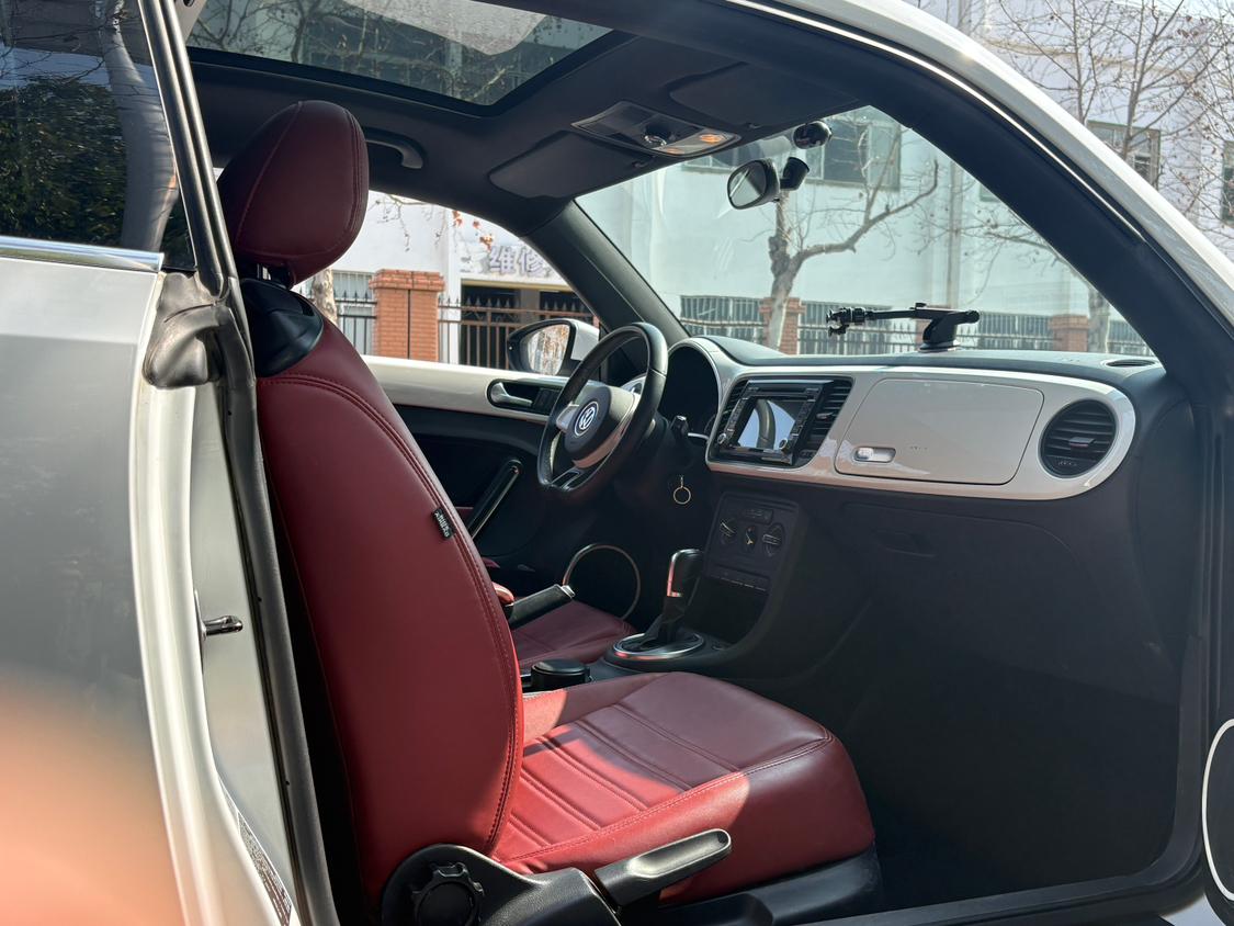 Volkswagen Beetle 2015 thumb 9