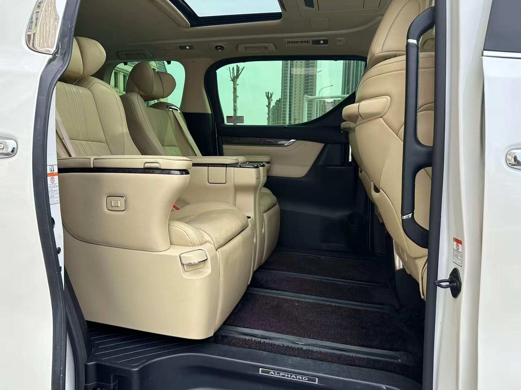 Toyota Alphard 2019 thumb 11