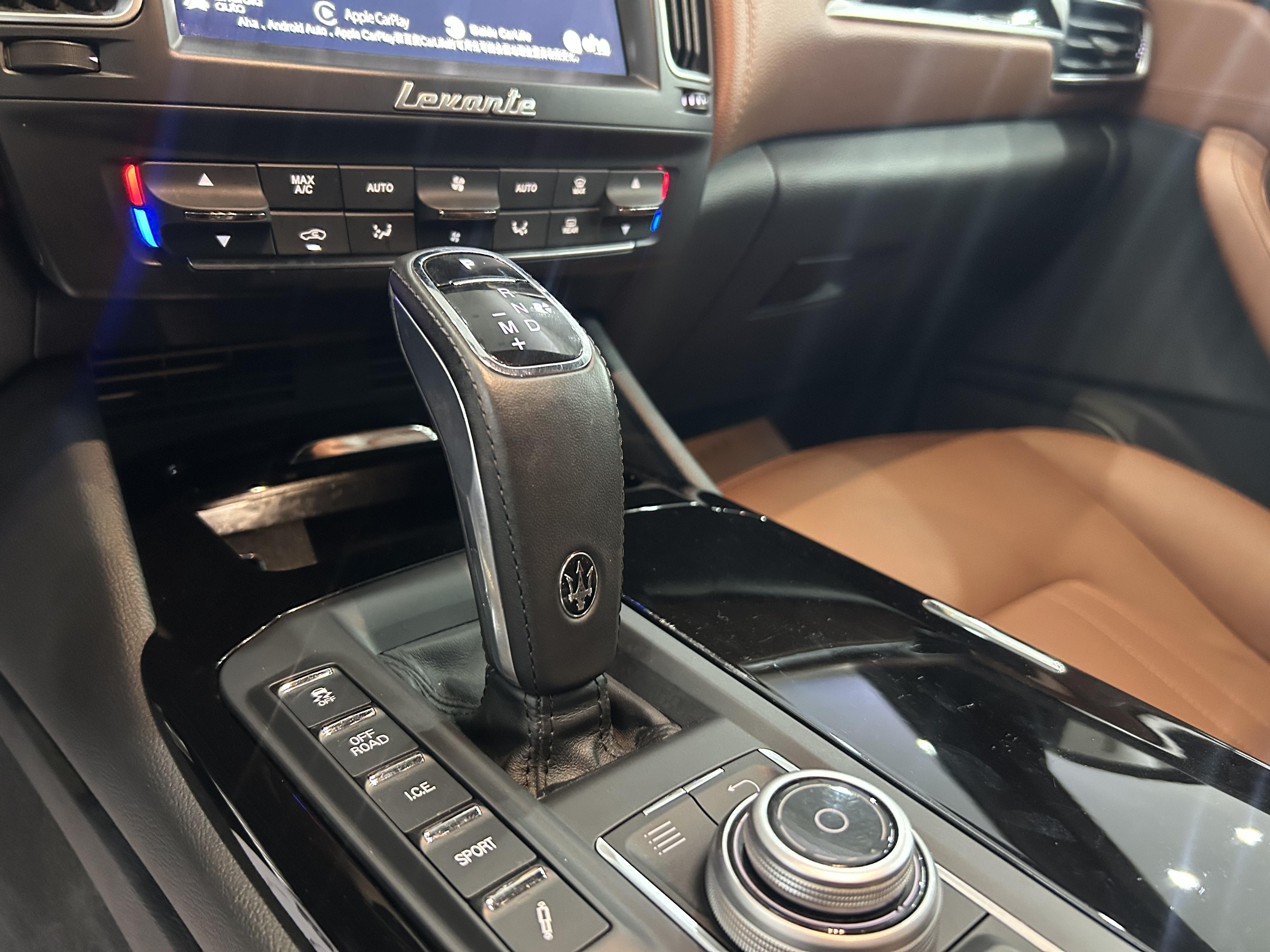 Maserati Levante 2019 thumb 9