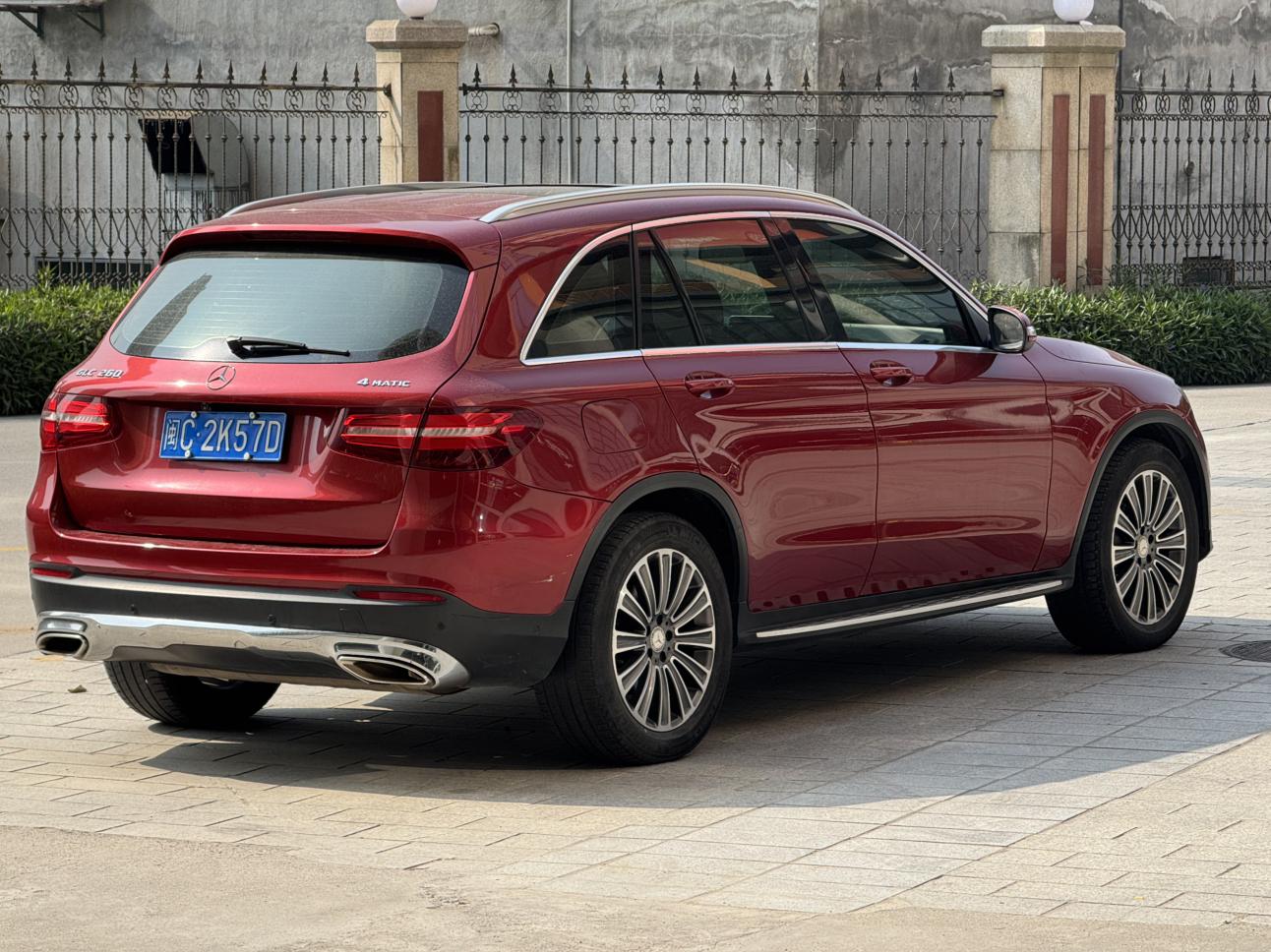 Mercedes-Benz GLC 2016 thumb 4