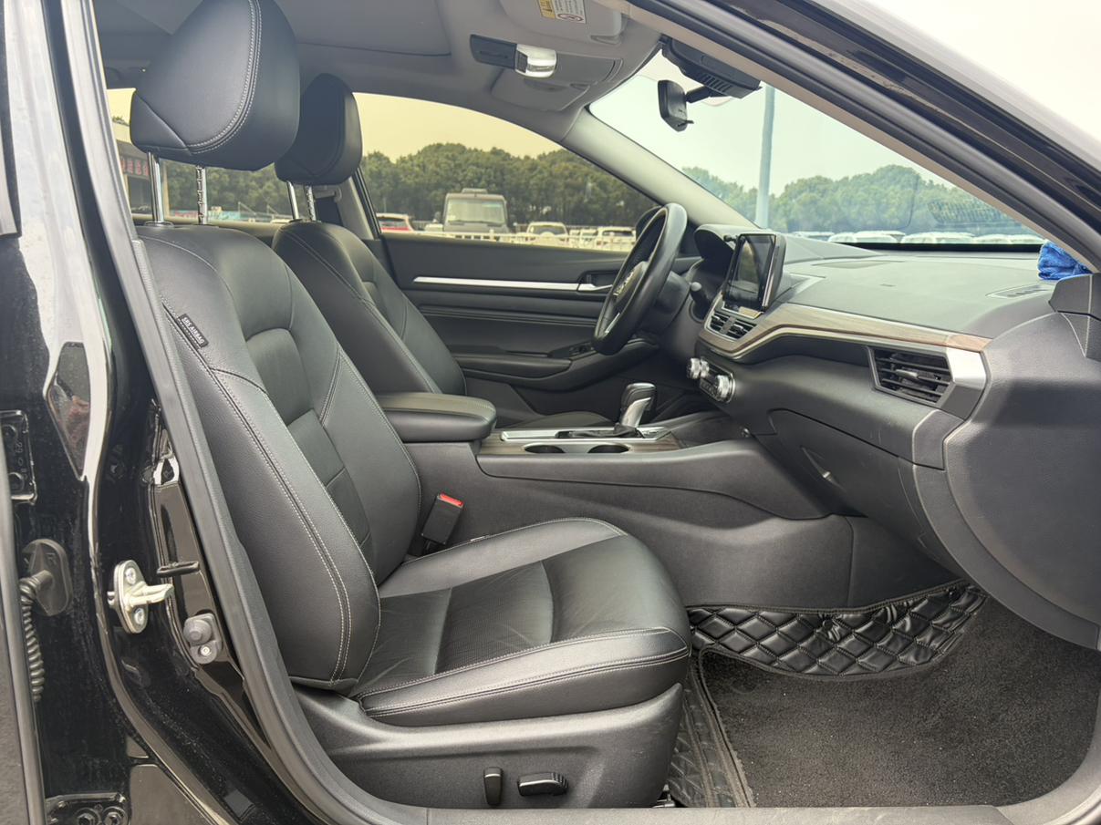 Nissan Altima 2022 thumb 7