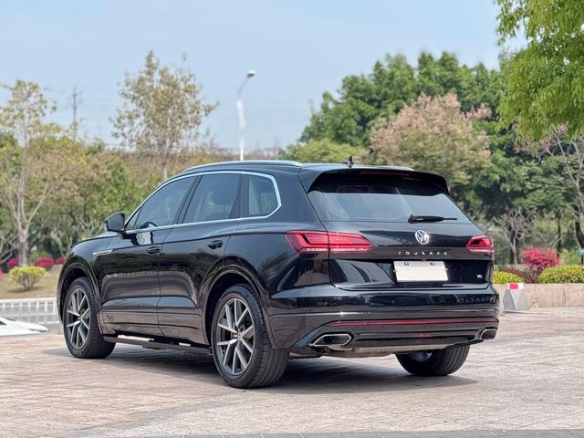 Volkswagen Touareg 2019 thumb 2