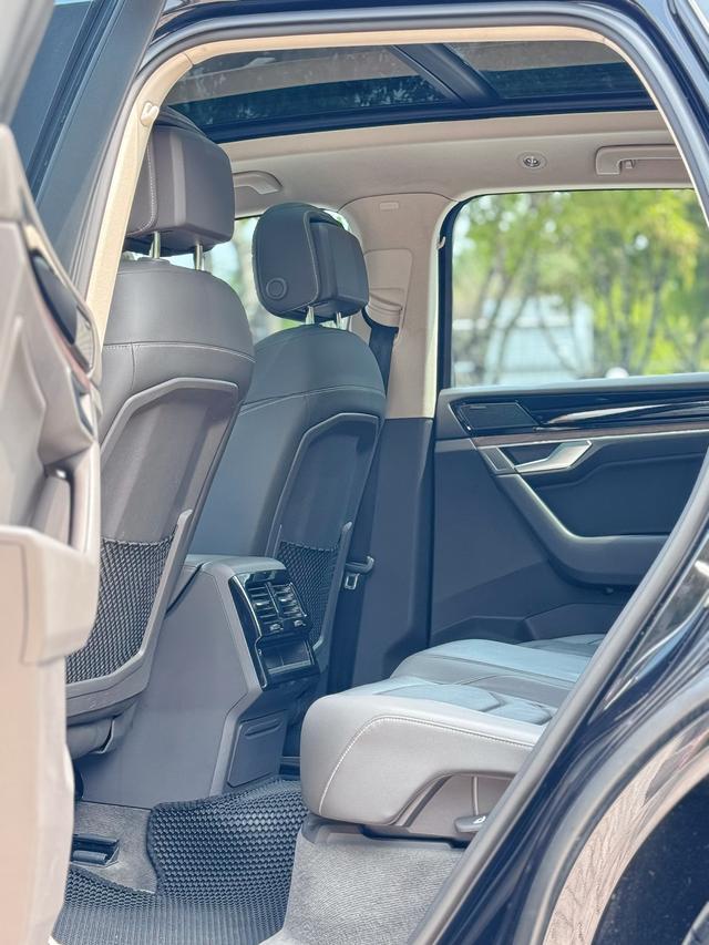 Volkswagen Touareg 2019 thumb 12