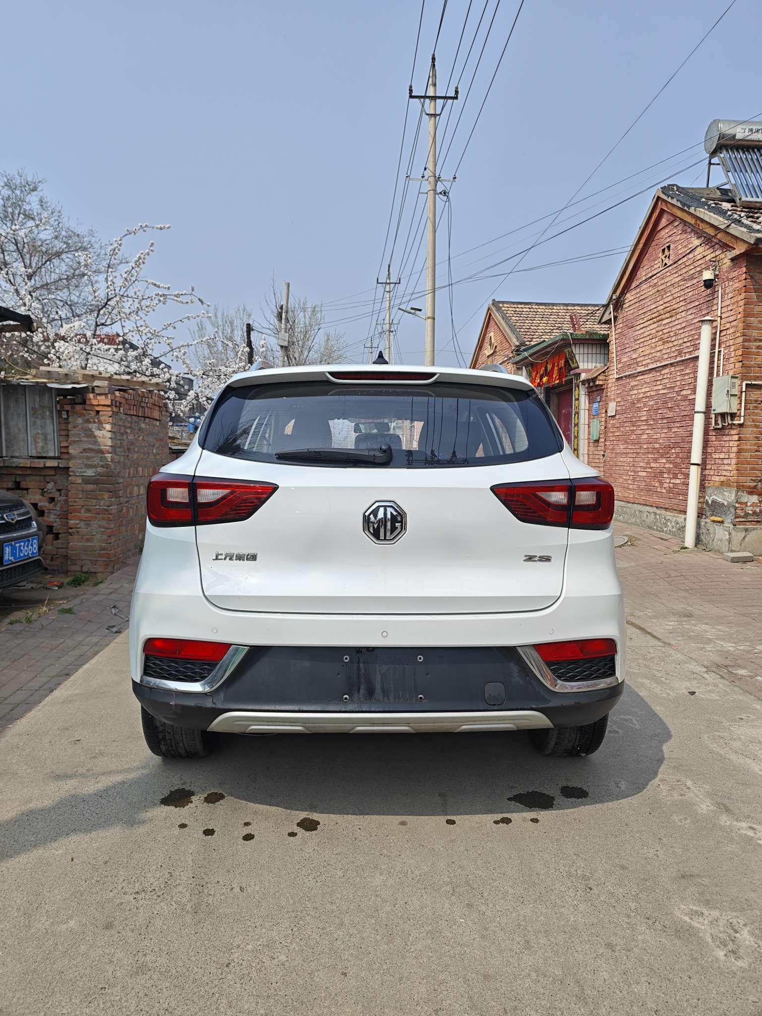 MG ZS 2018 thumb 3