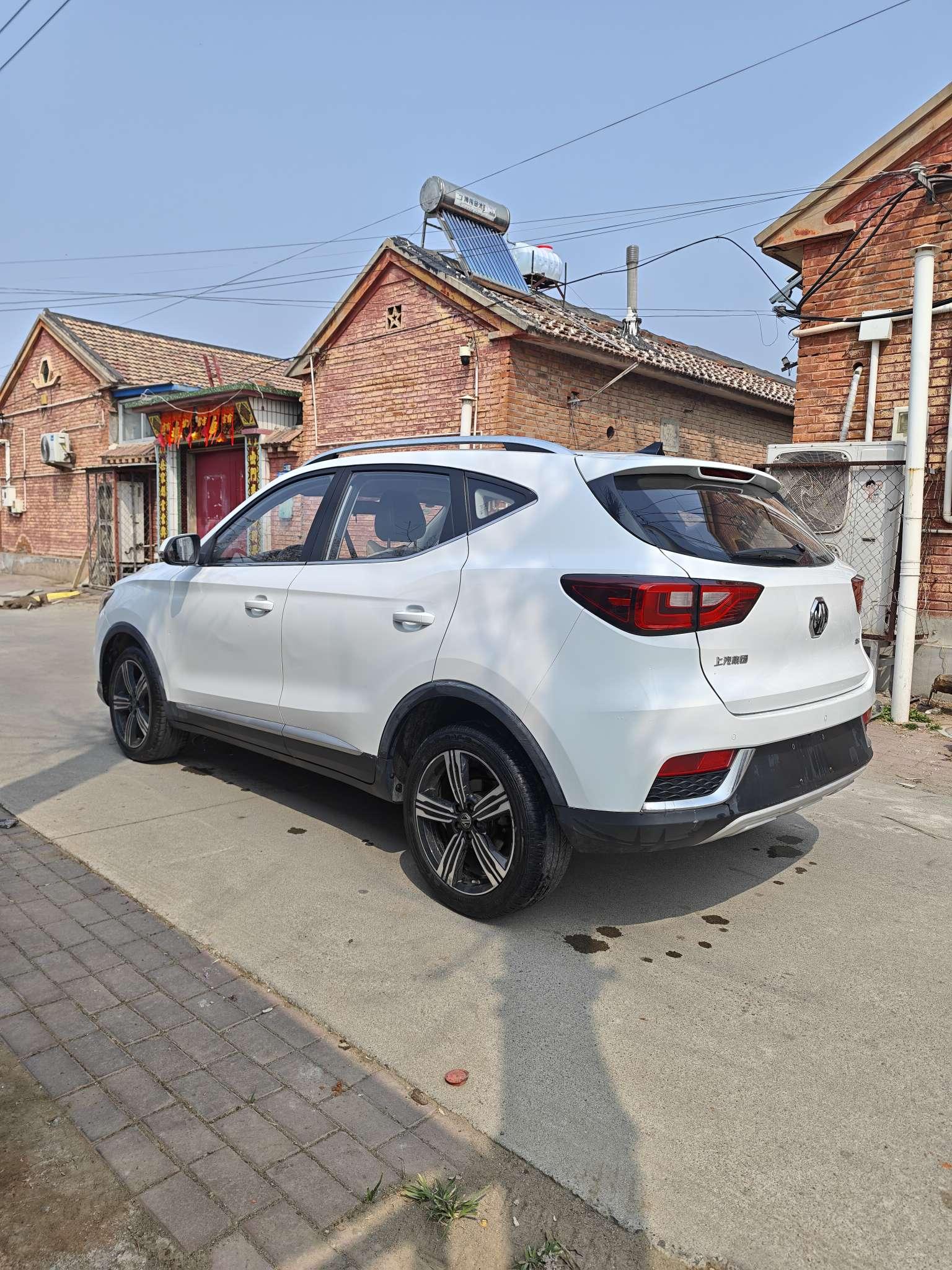 MG ZS 2018 thumb 12