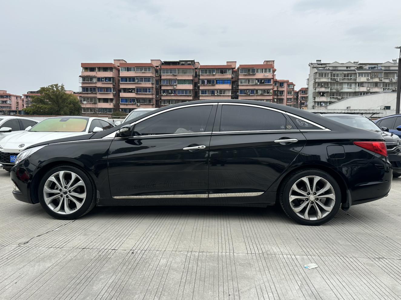 Hyundai Sonata 2013 thumb 2