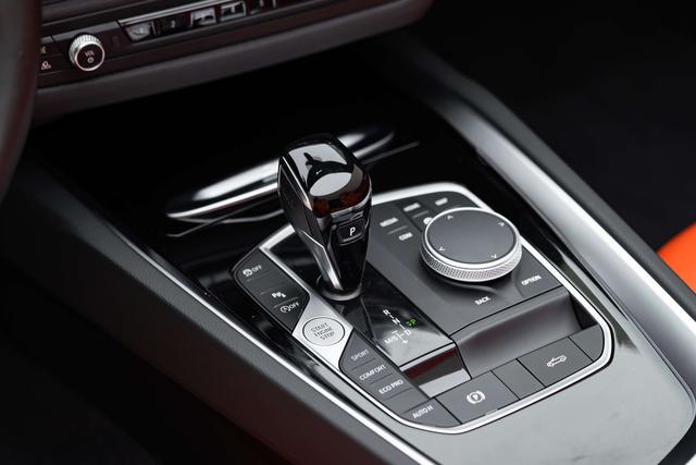 BMW Z4 2023 thumb 12