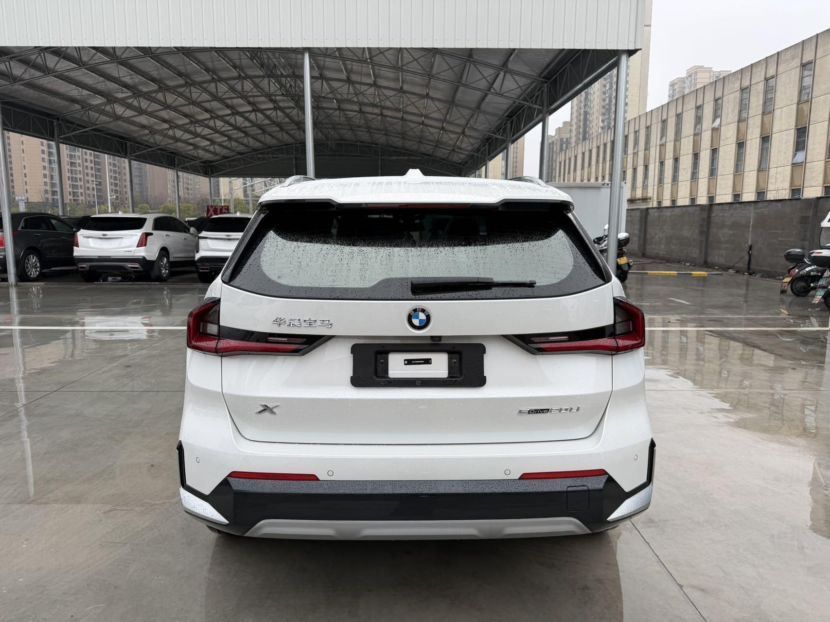 BMW X1 2023 thumb 3