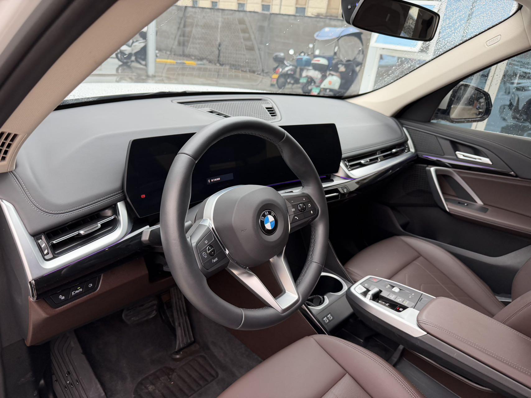 BMW X1 2023 thumb 9