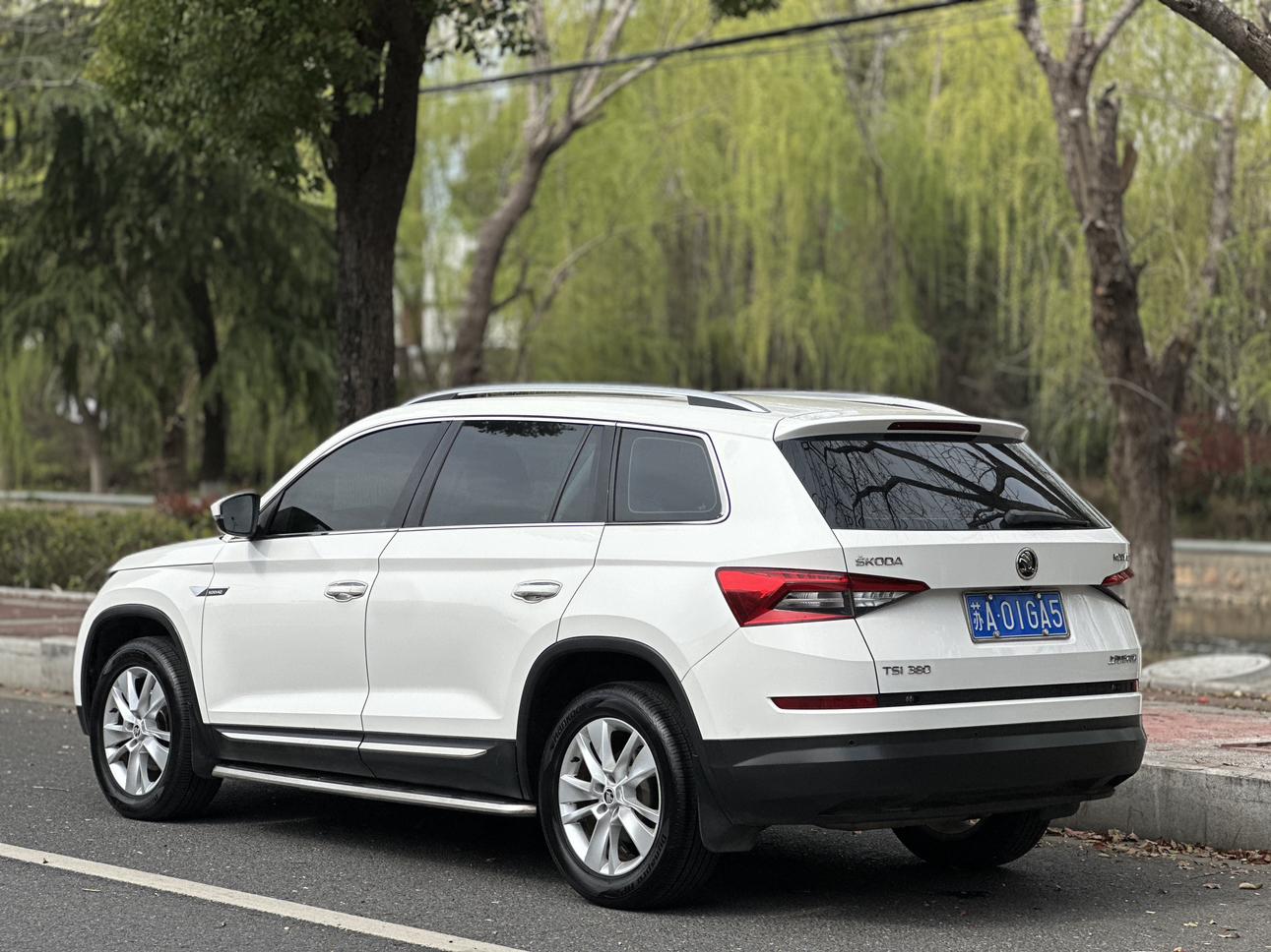 Skoda Kodiaq 2017 thumb 2