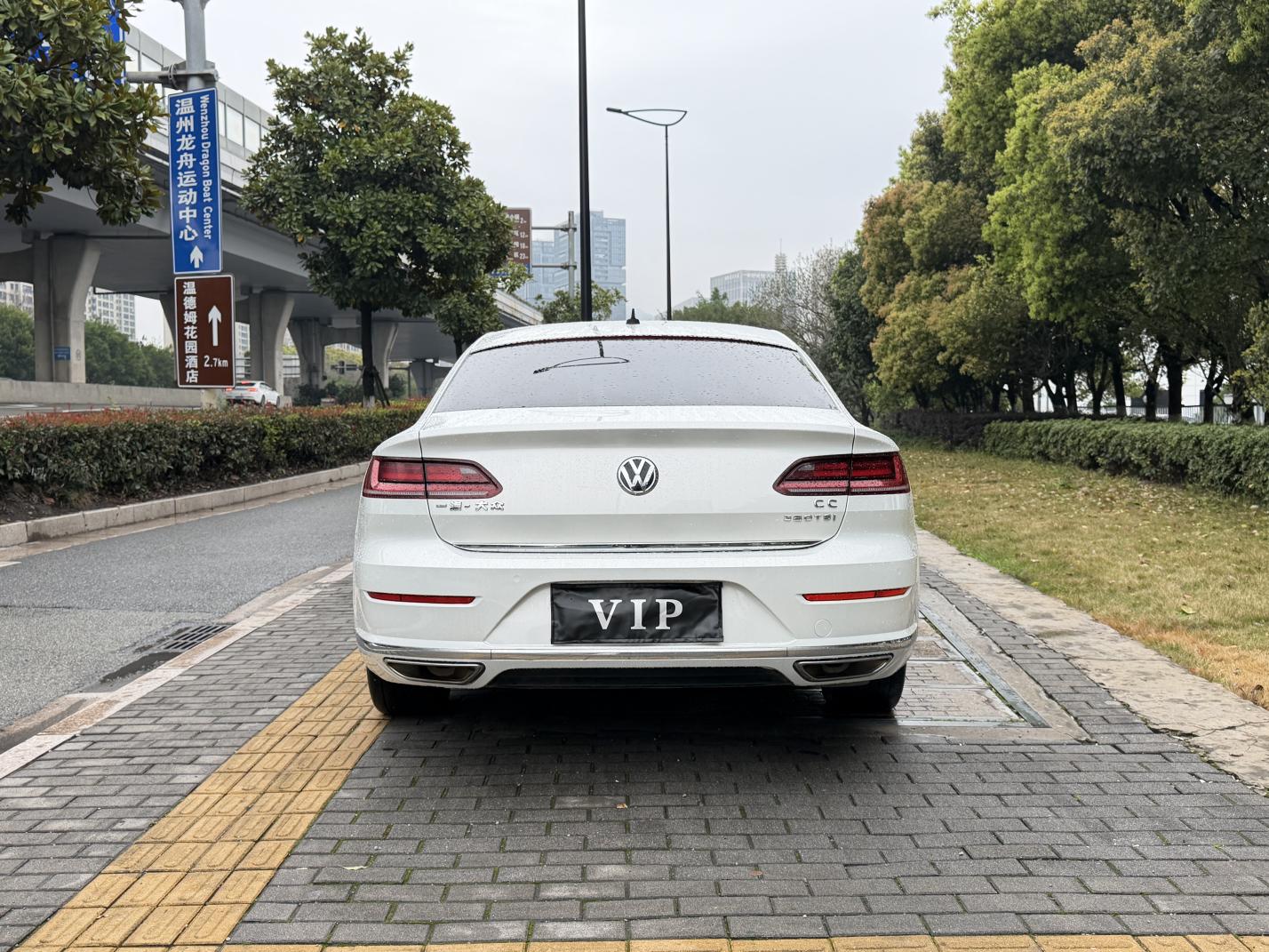 Volkswagen Arteon 2019 thumb 3