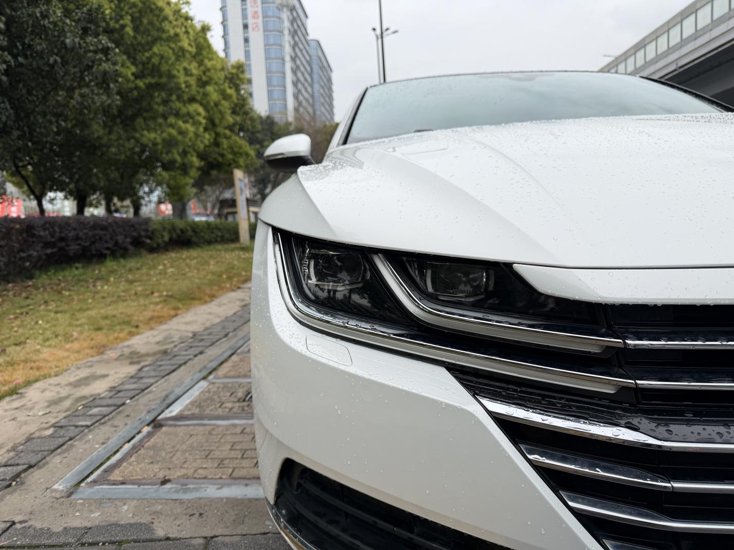 Volkswagen Arteon 2019 thumb 5
