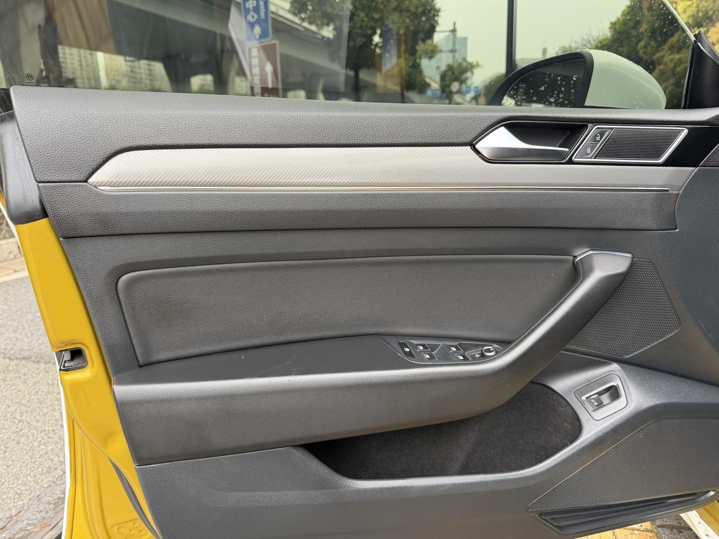 Volkswagen Arteon 2019 thumb 12