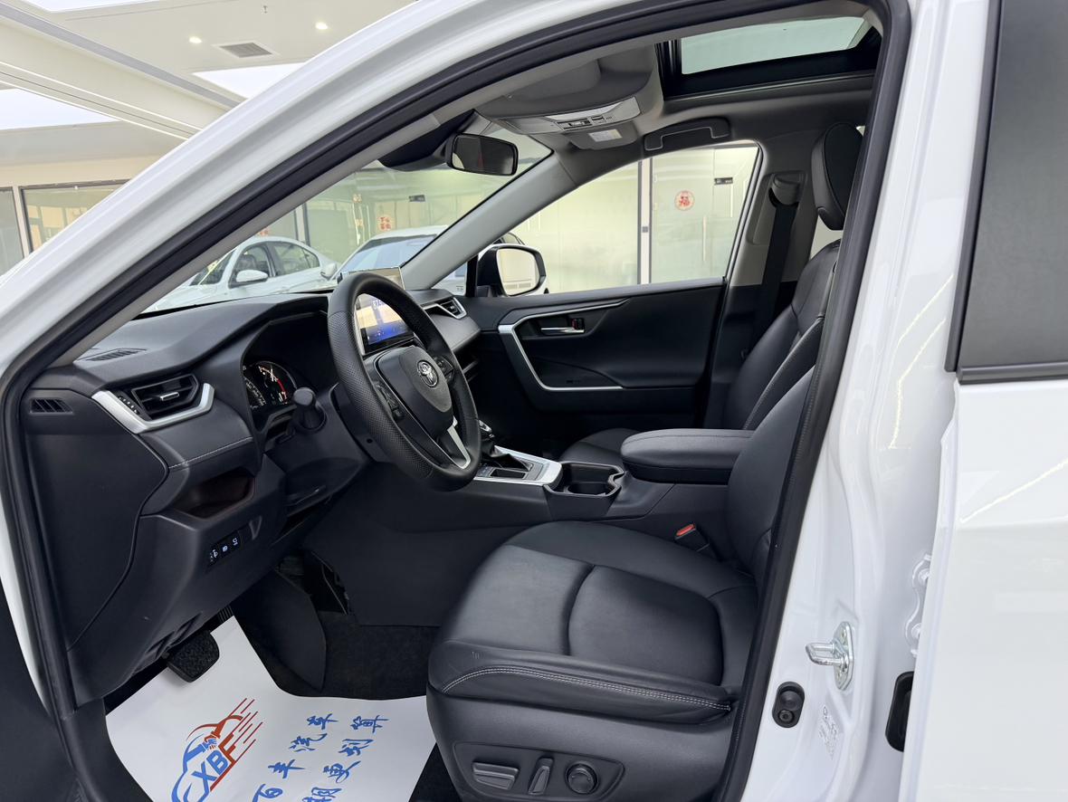 Toyota RAV4 2022 thumb 8