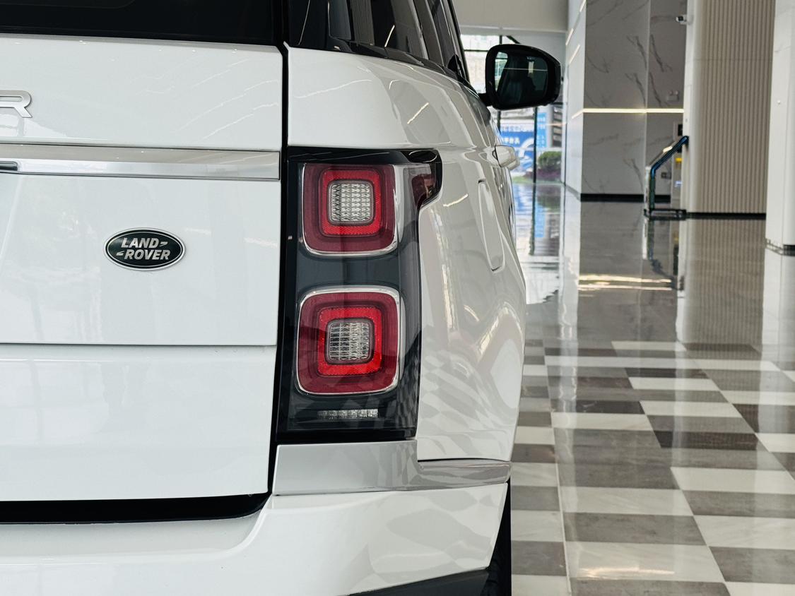 Land Rover Range Rover 2018 thumb 6