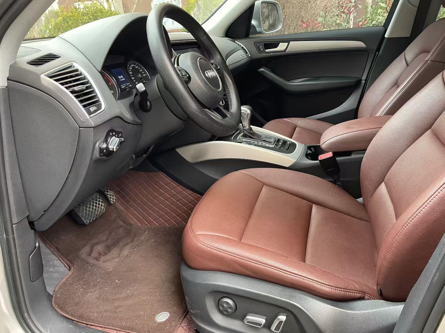 Audi Q5 2015 thumb 4