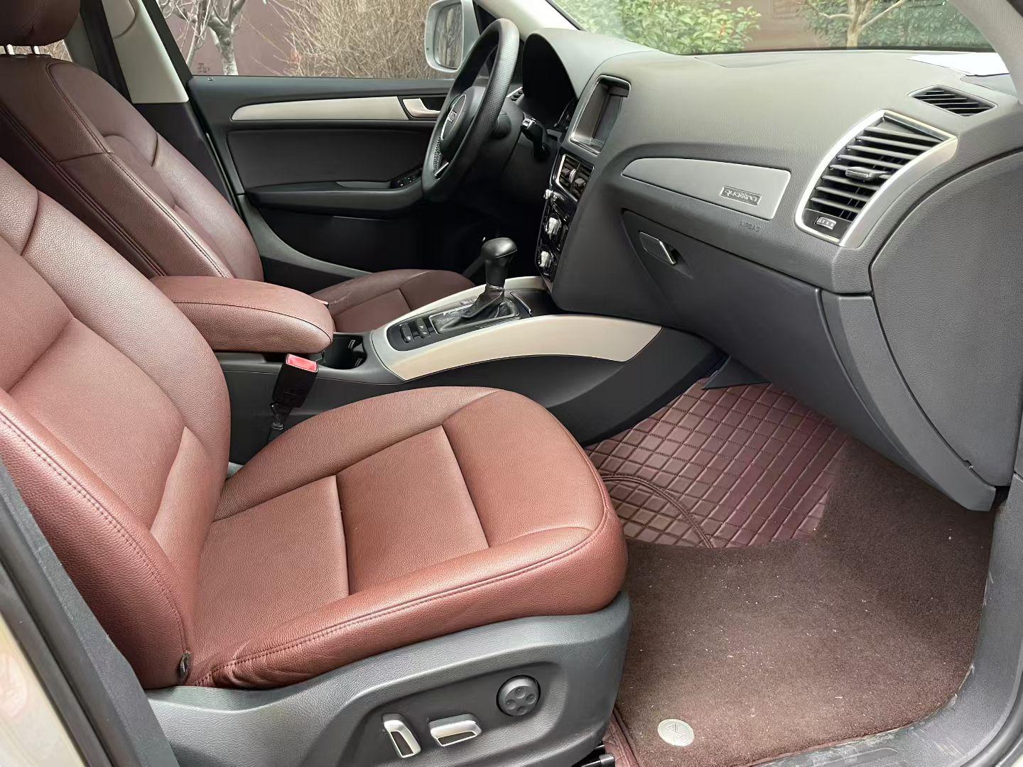 Audi Q5 2015 thumb 6
