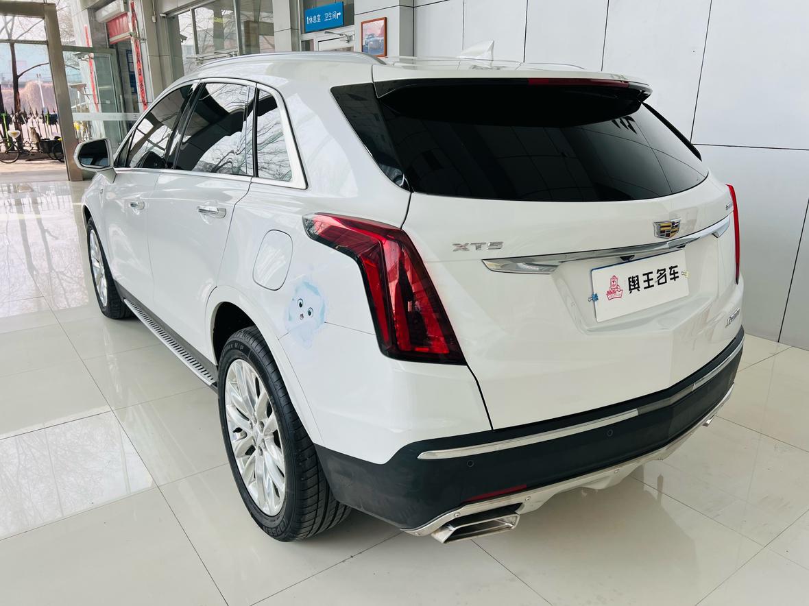 Cadillac XT5 2020 thumb 3