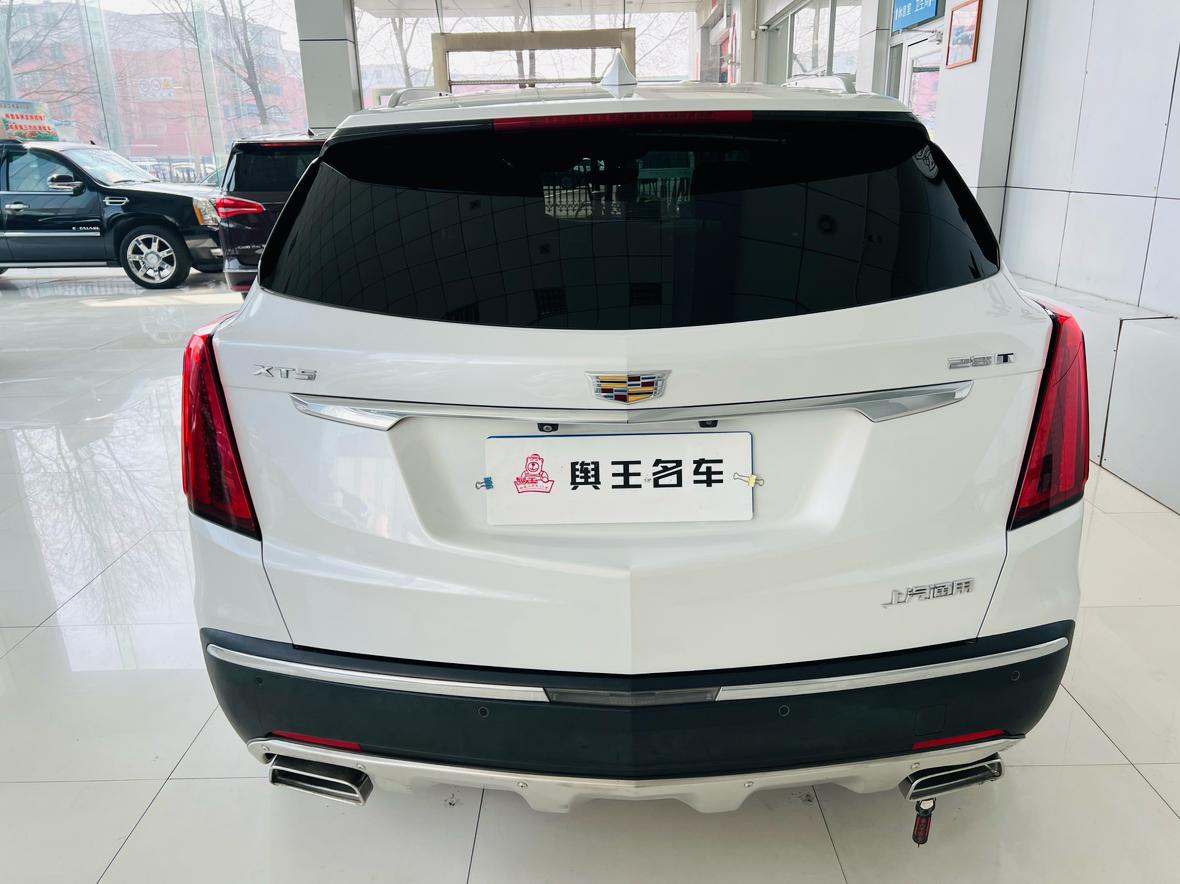 Cadillac XT5 2020 thumb 4
