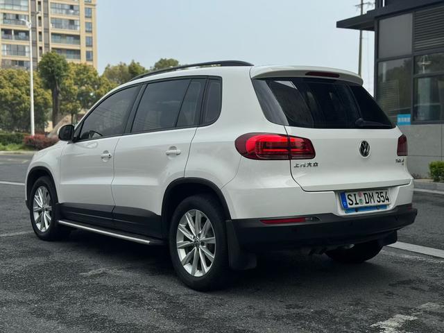 Volkswagen Tiguan 2016 thumb 2